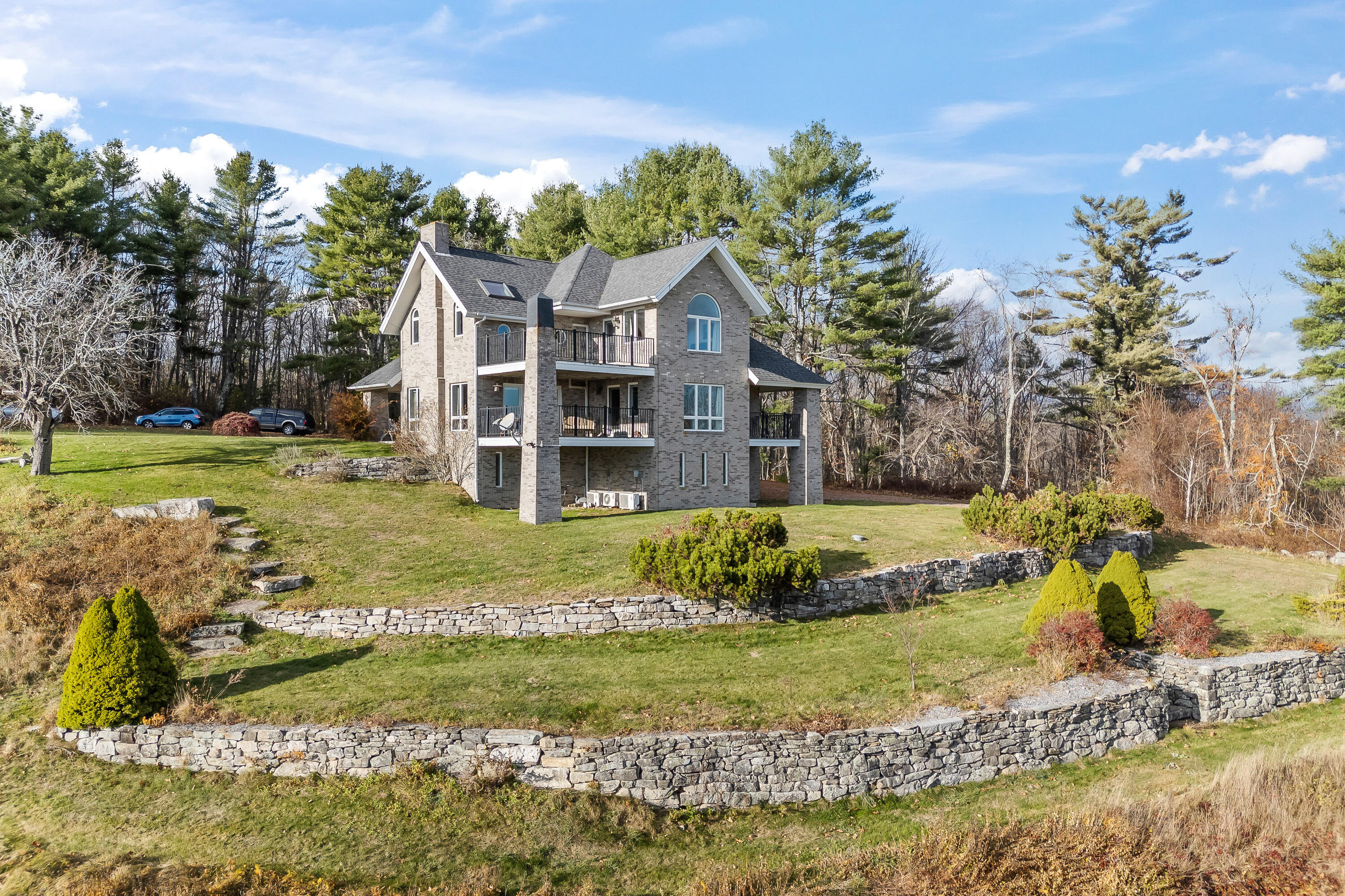 96 Bunker Hill Road