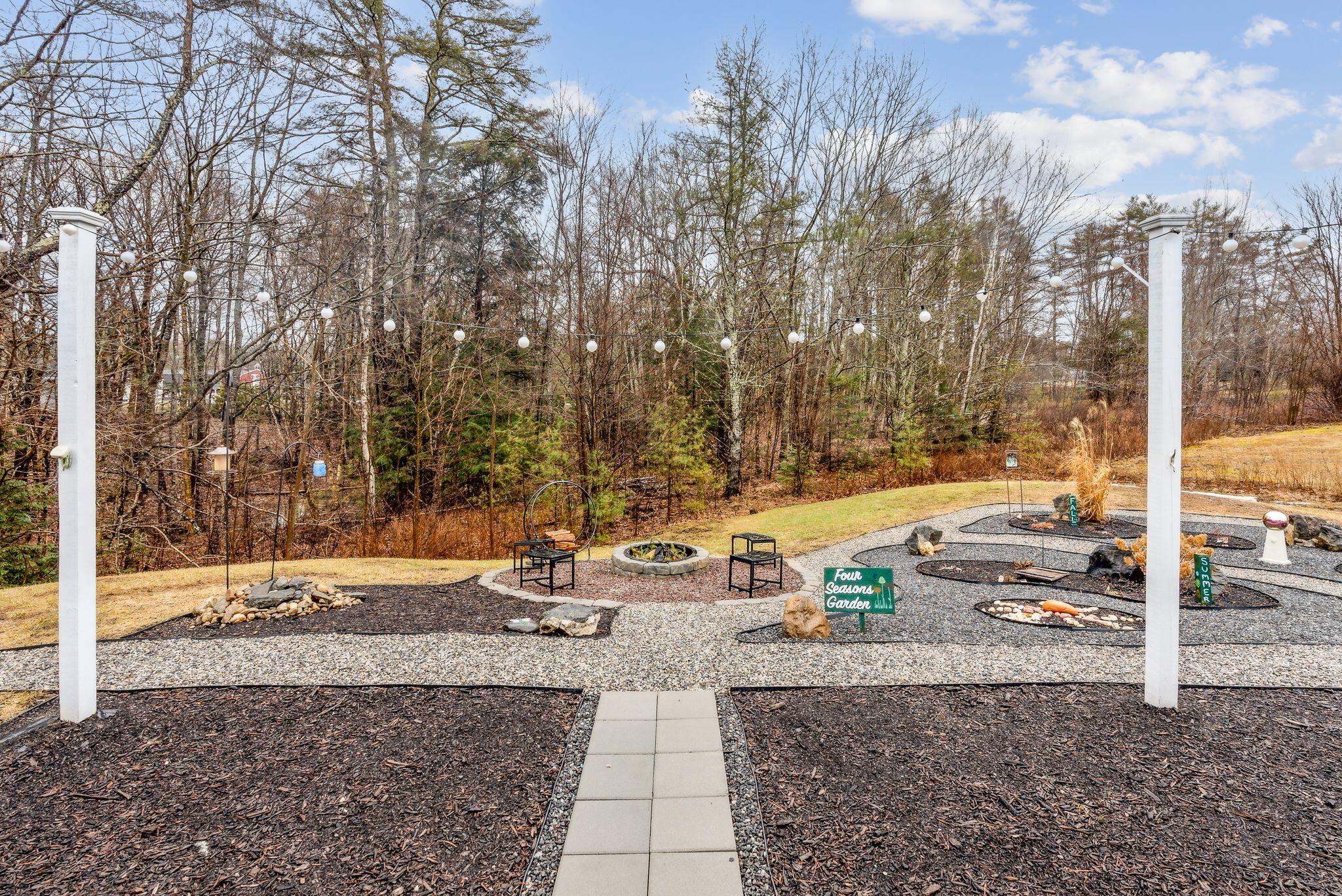 18 Hickory Drive