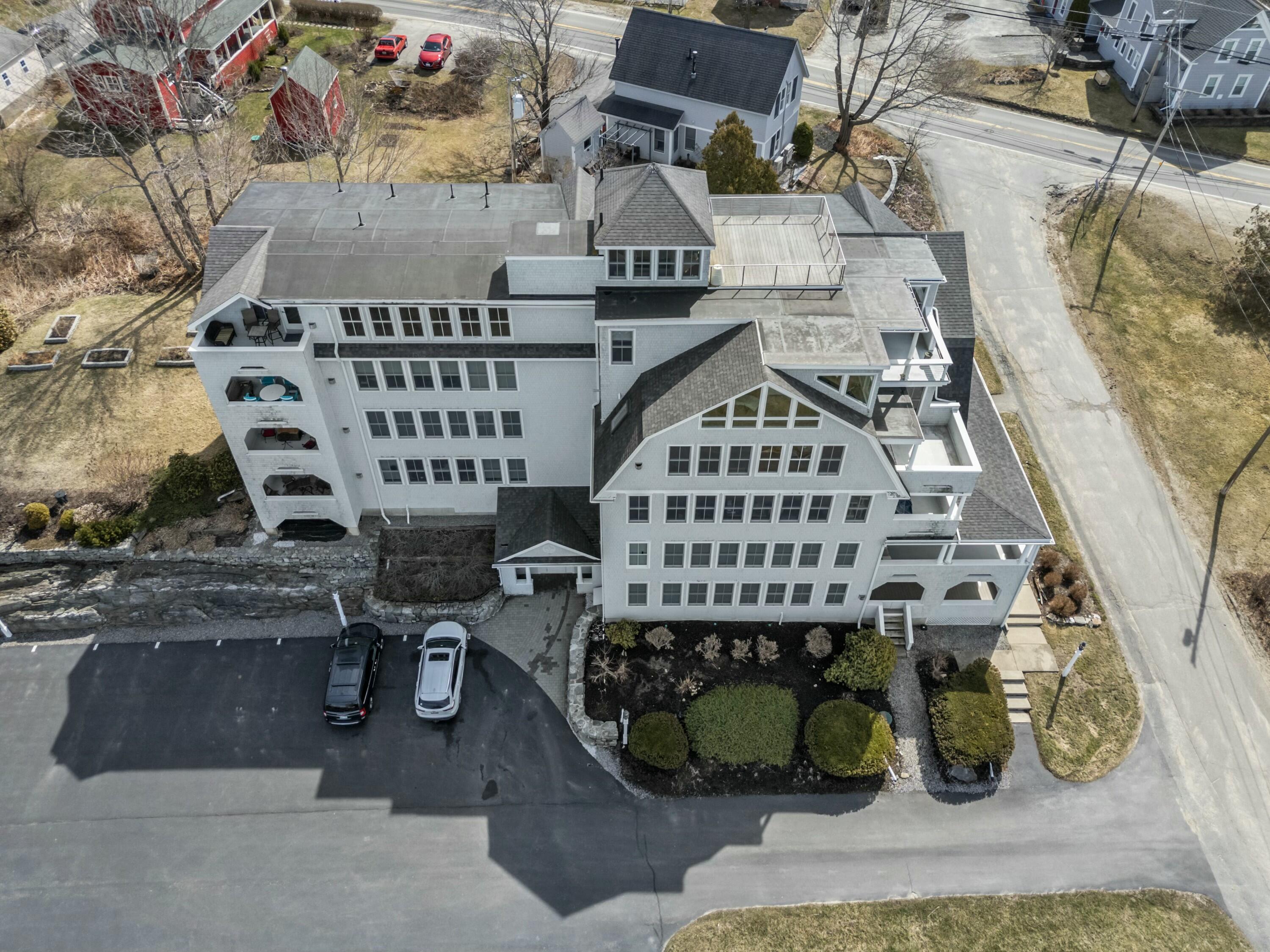 6 Merritt House Road, P2