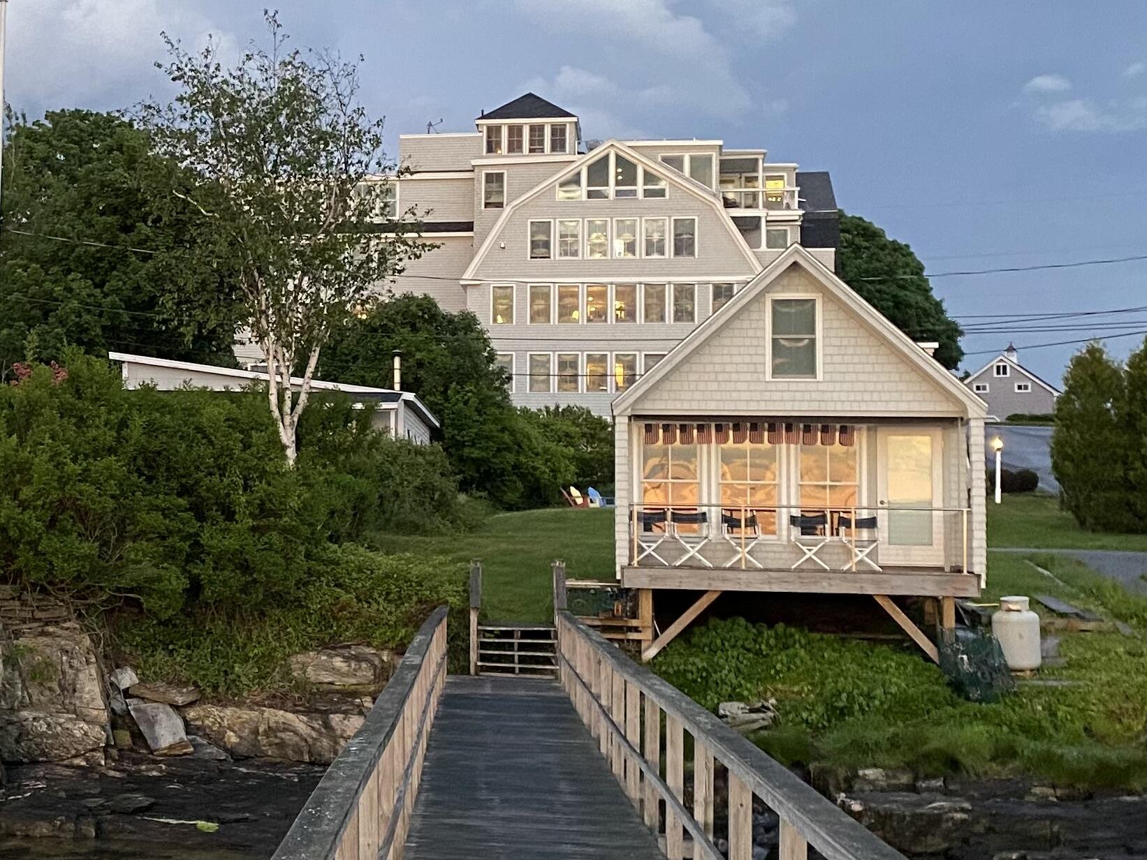 6 Merritt House Road, P2