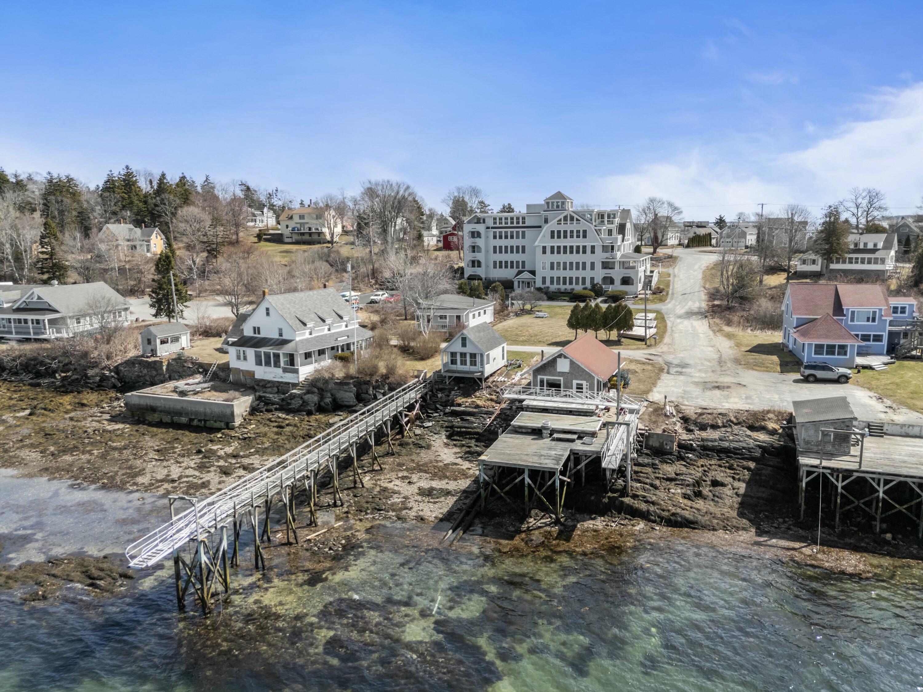 6 Merritt House Road, P2