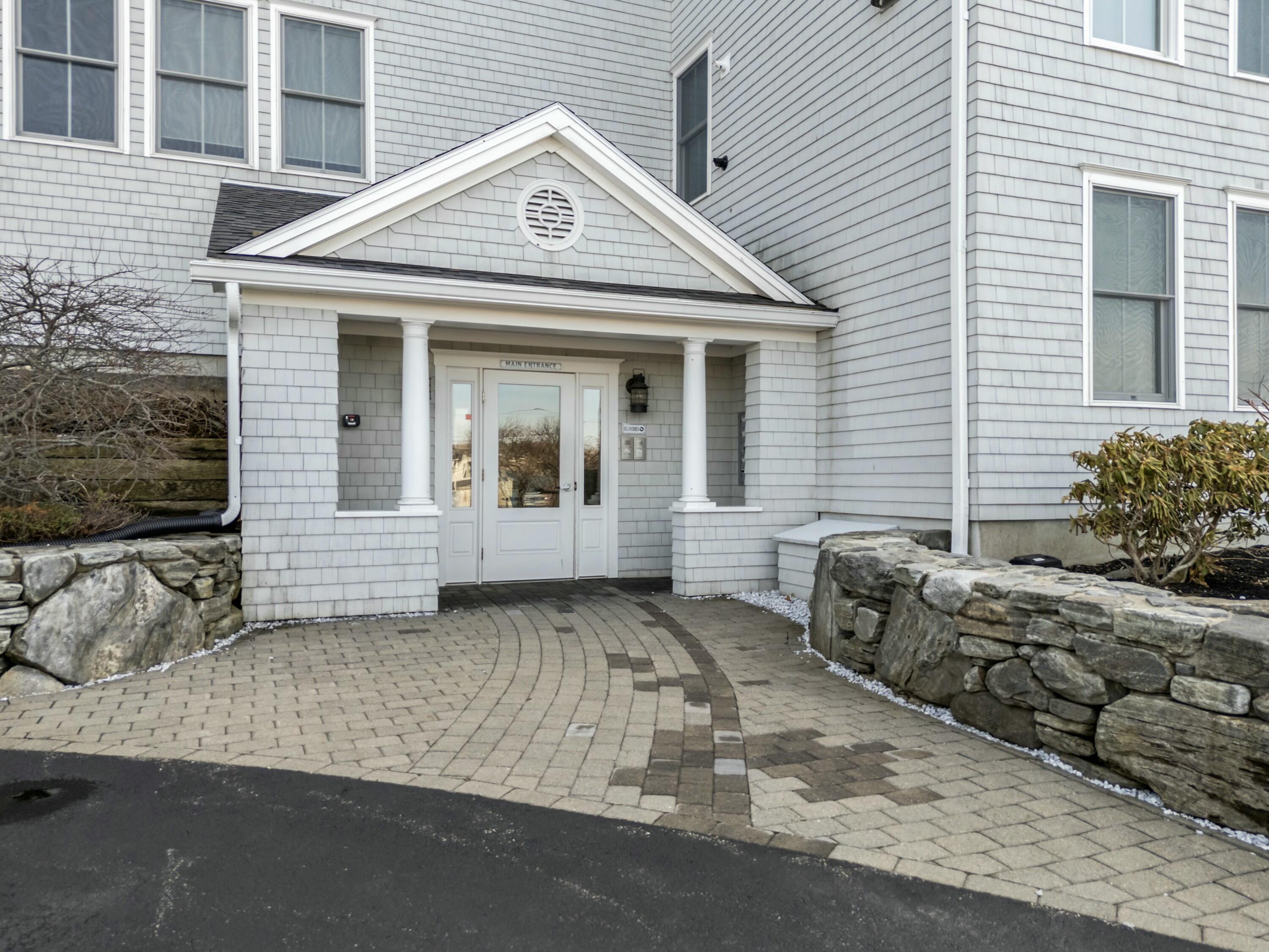 6 Merritt House Road, P2