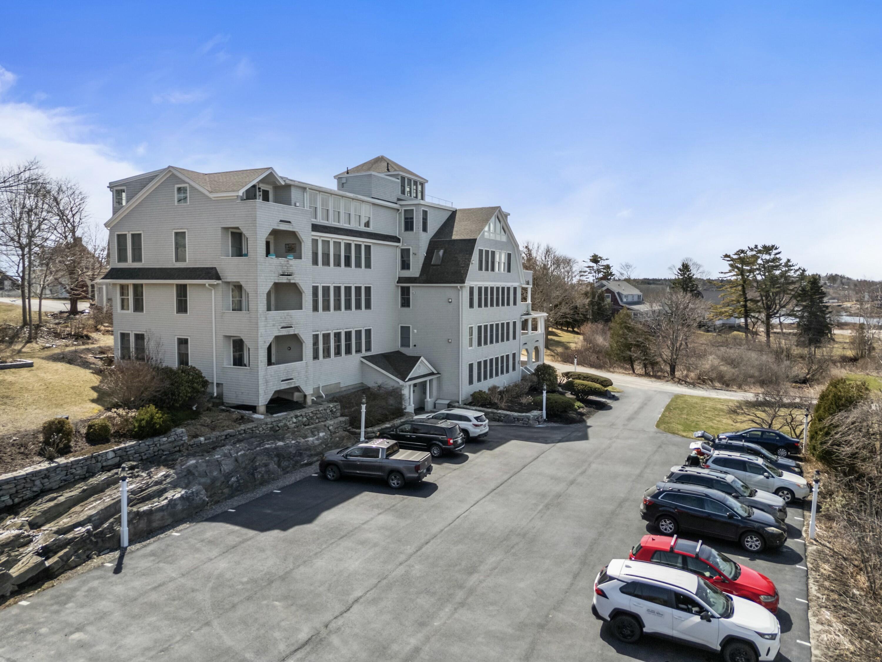 6 Merritt House Road, P2