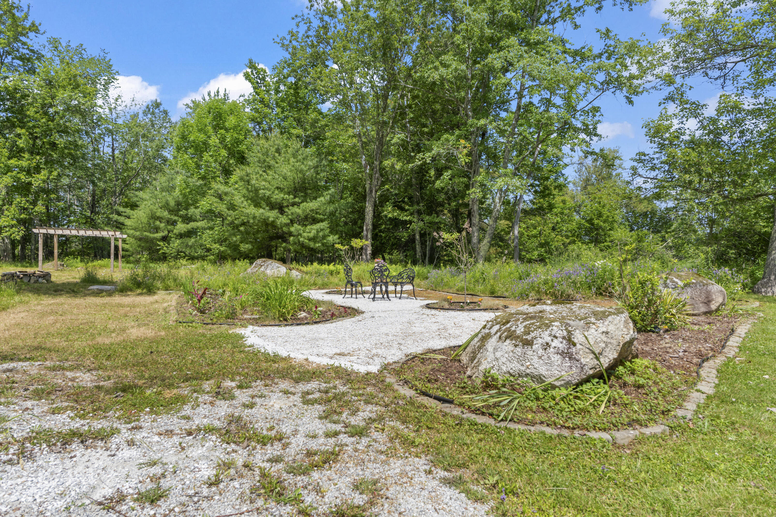 11 Old County Road
