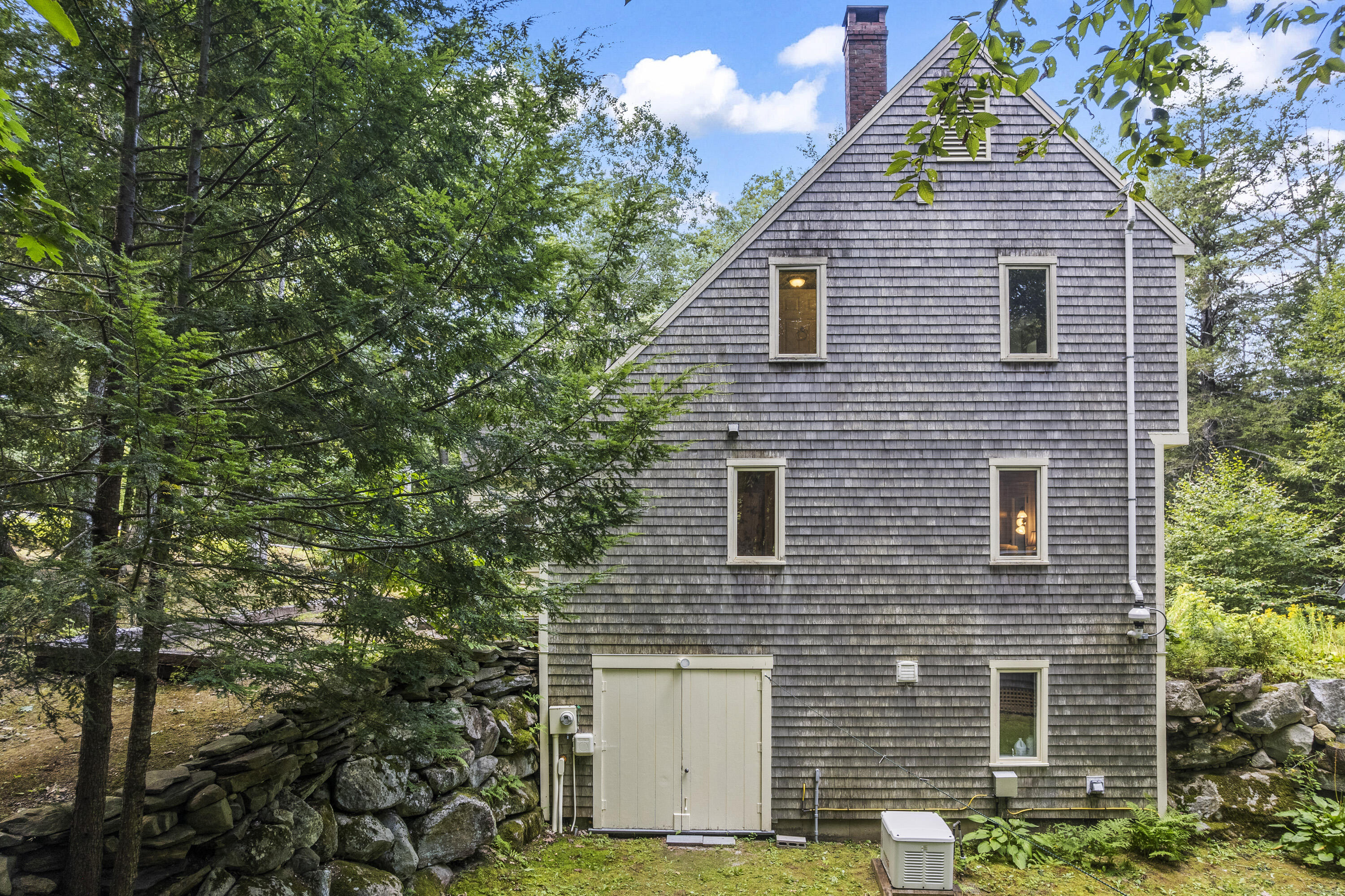 77 Stonebridge Circle