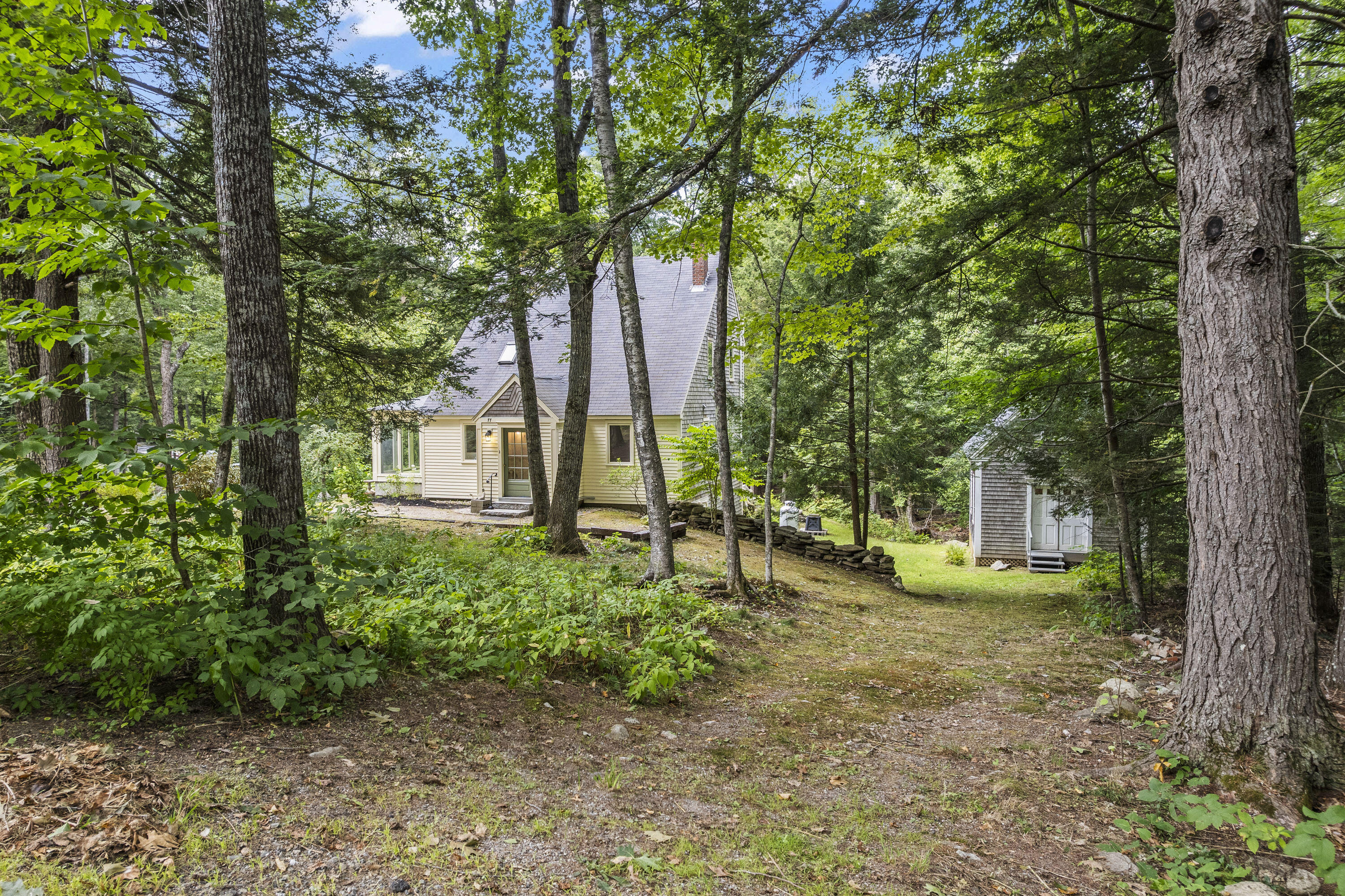 77 Stonebridge Circle
