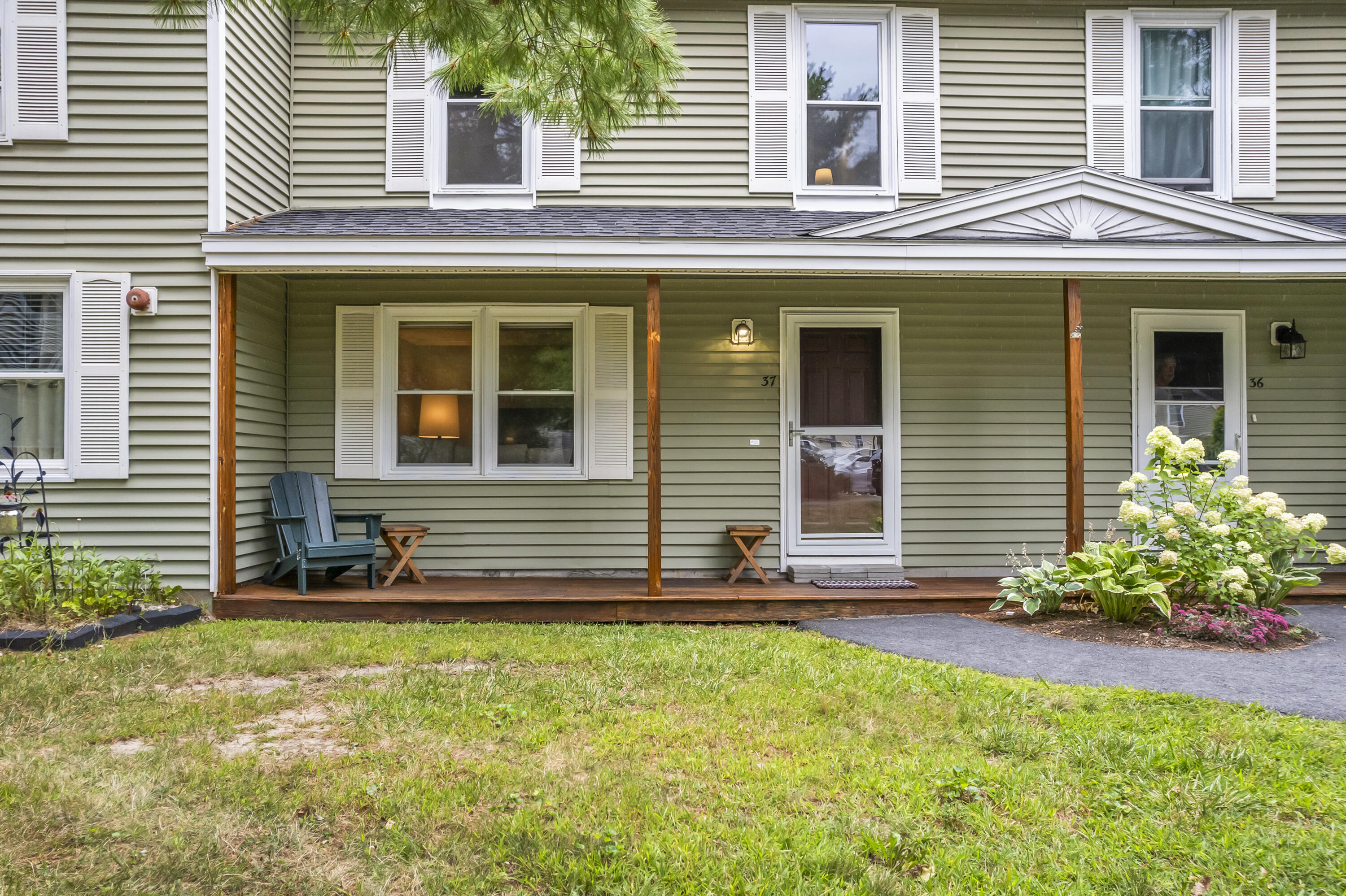 37 Pine Hill Drive, 37