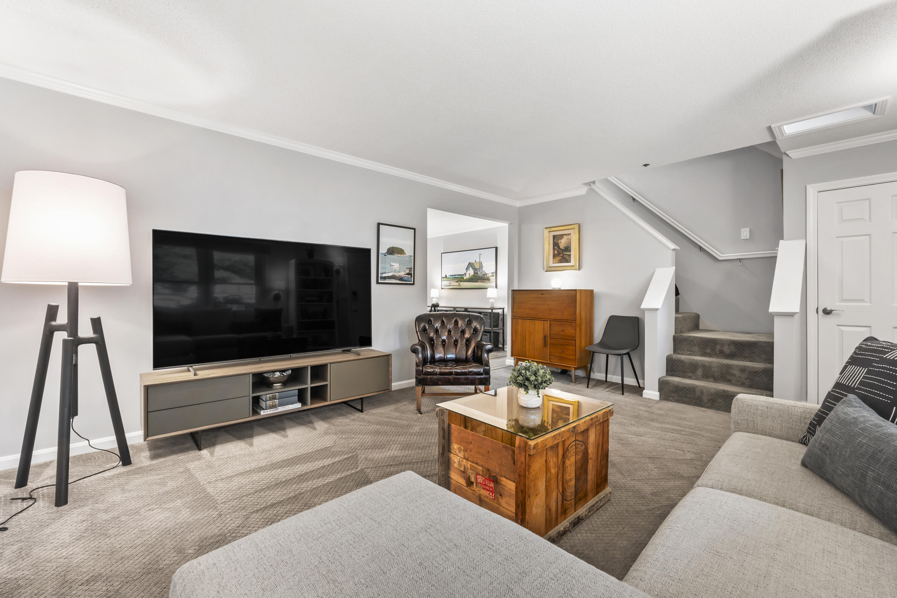 37 Pine Hill Drive, 37