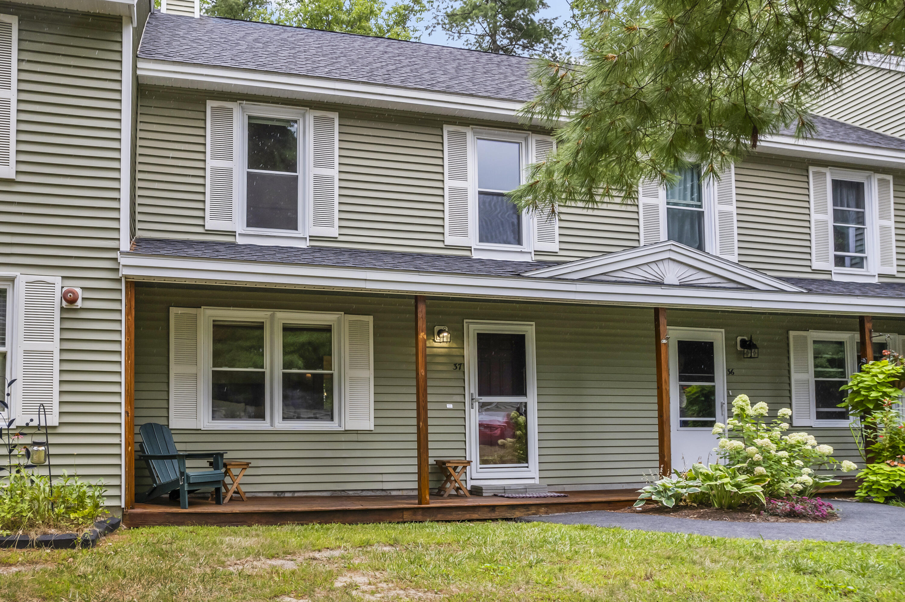 37 Pine Hill Drive, 37