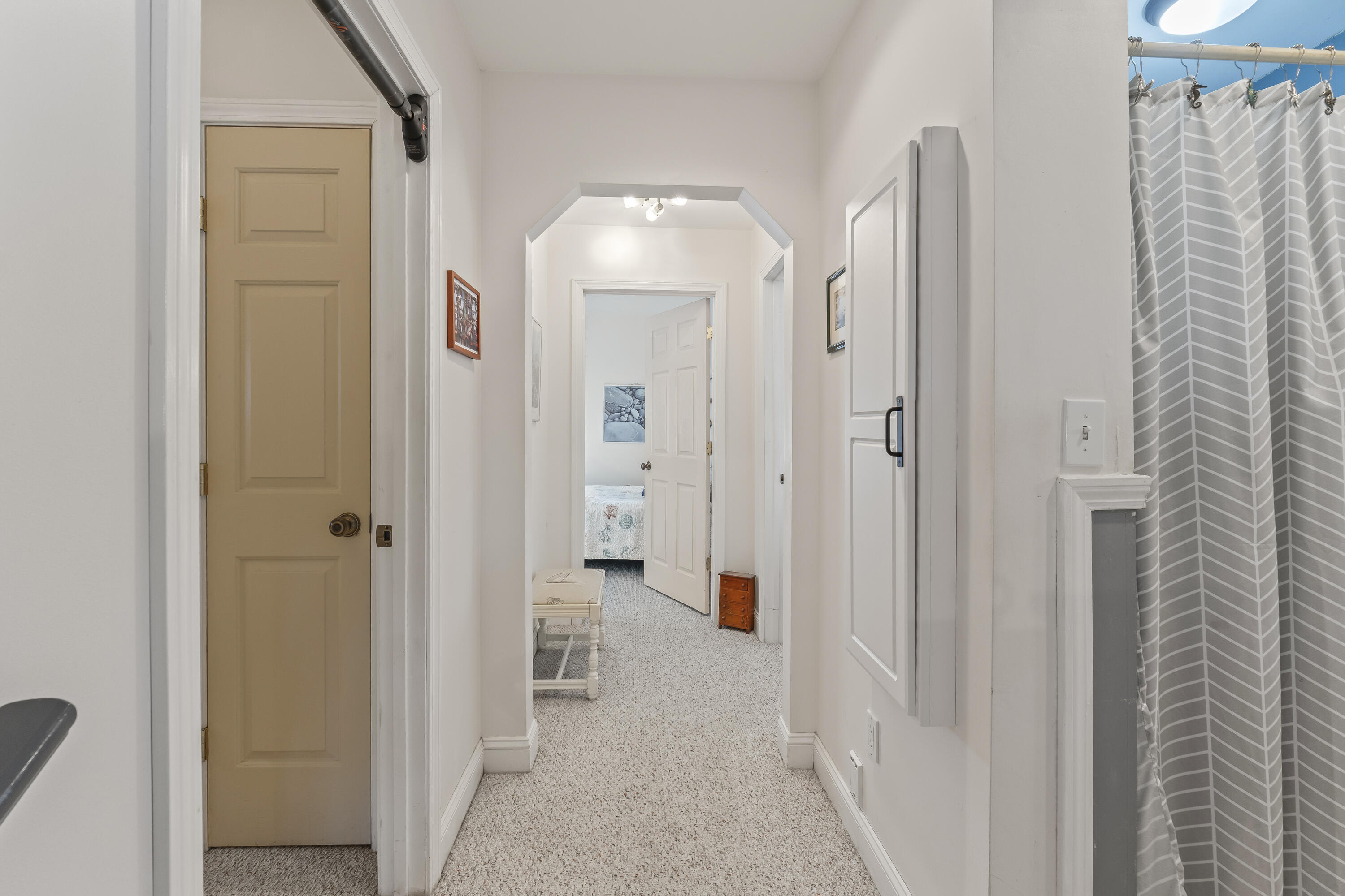 21 Lobster Cove Road