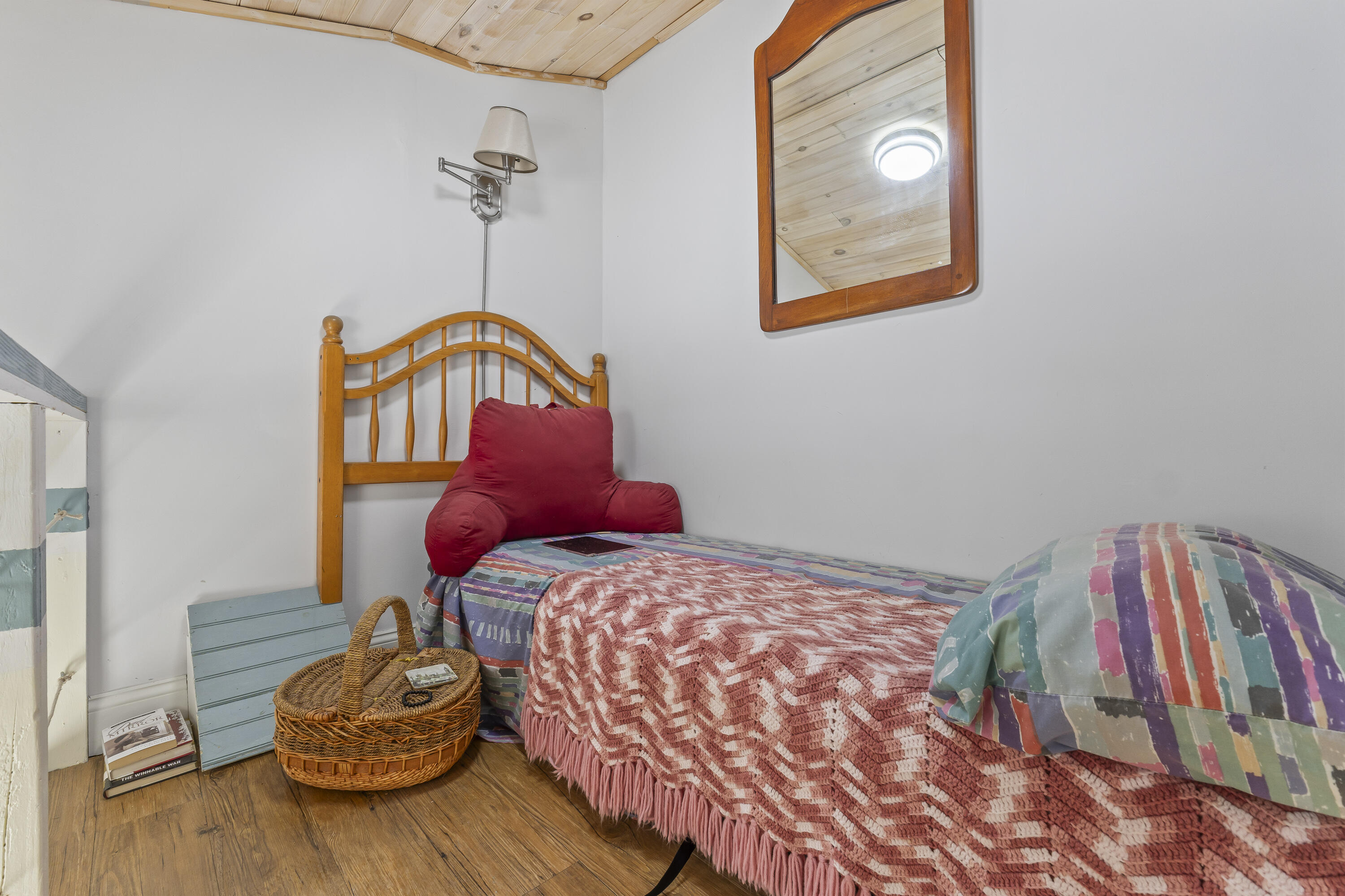 21 Lobster Cove Road