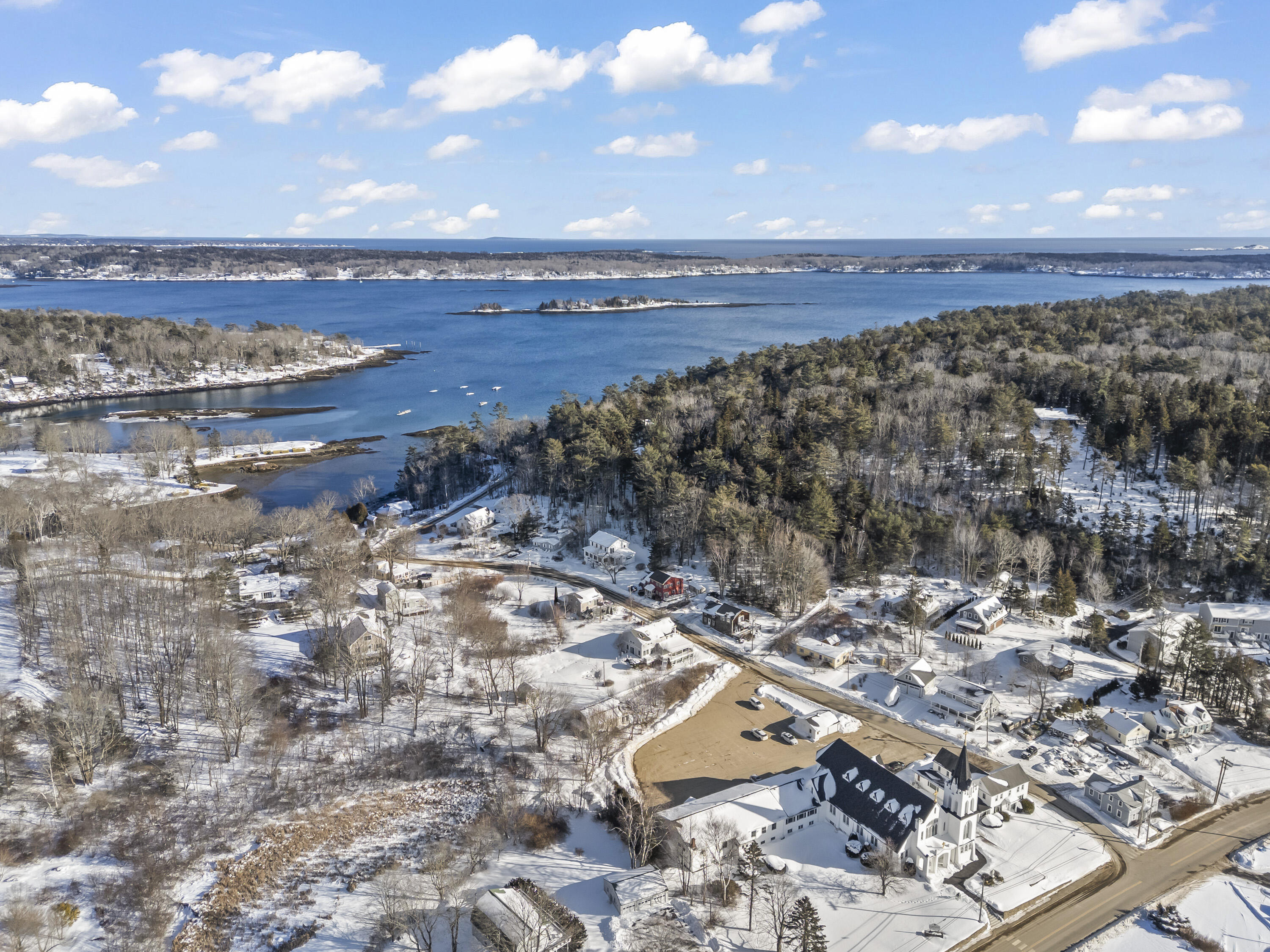 21 Lobster Cove Road