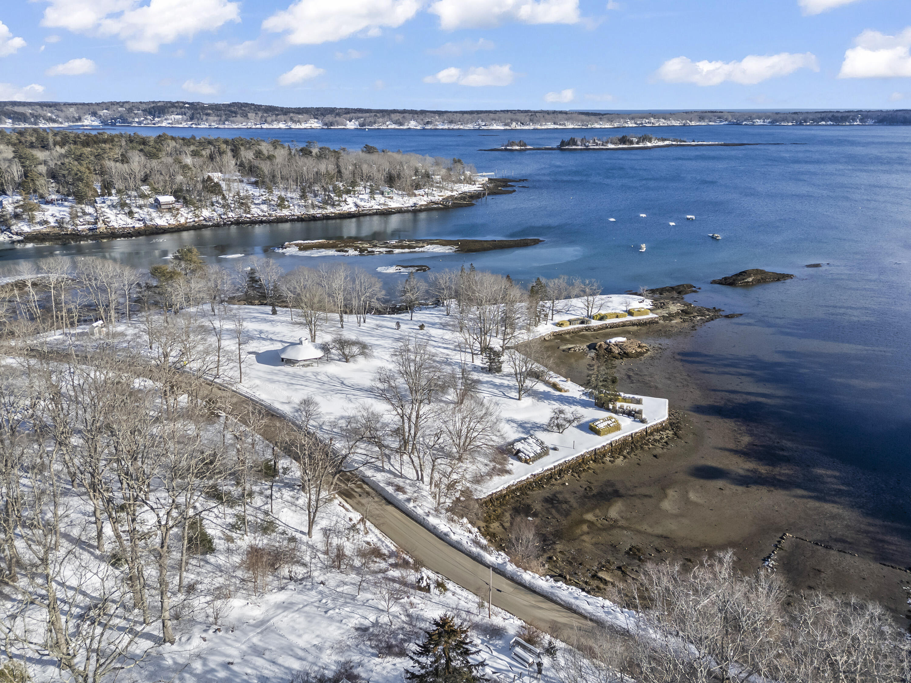 21 Lobster Cove Road