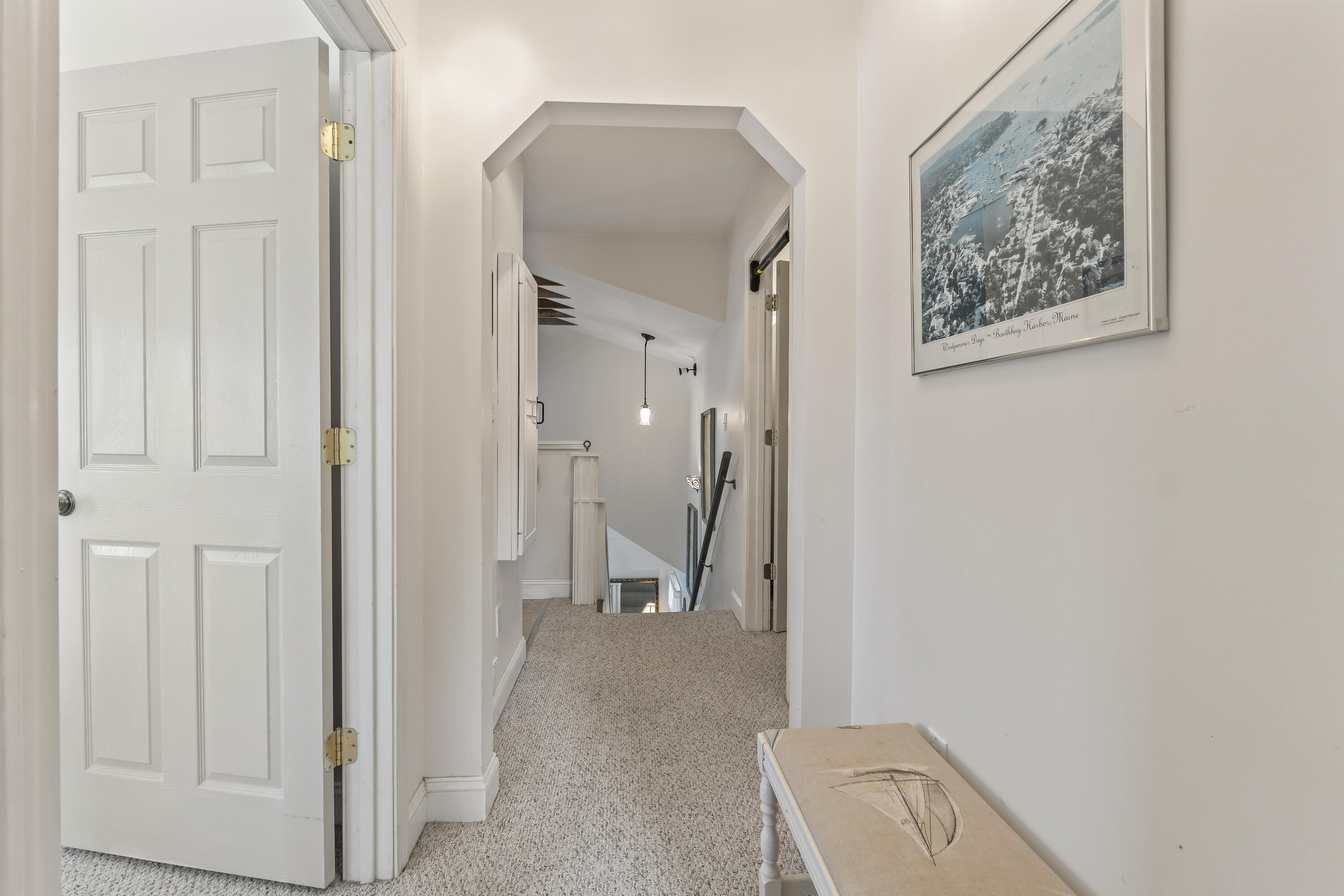 21 Lobster Cove Road