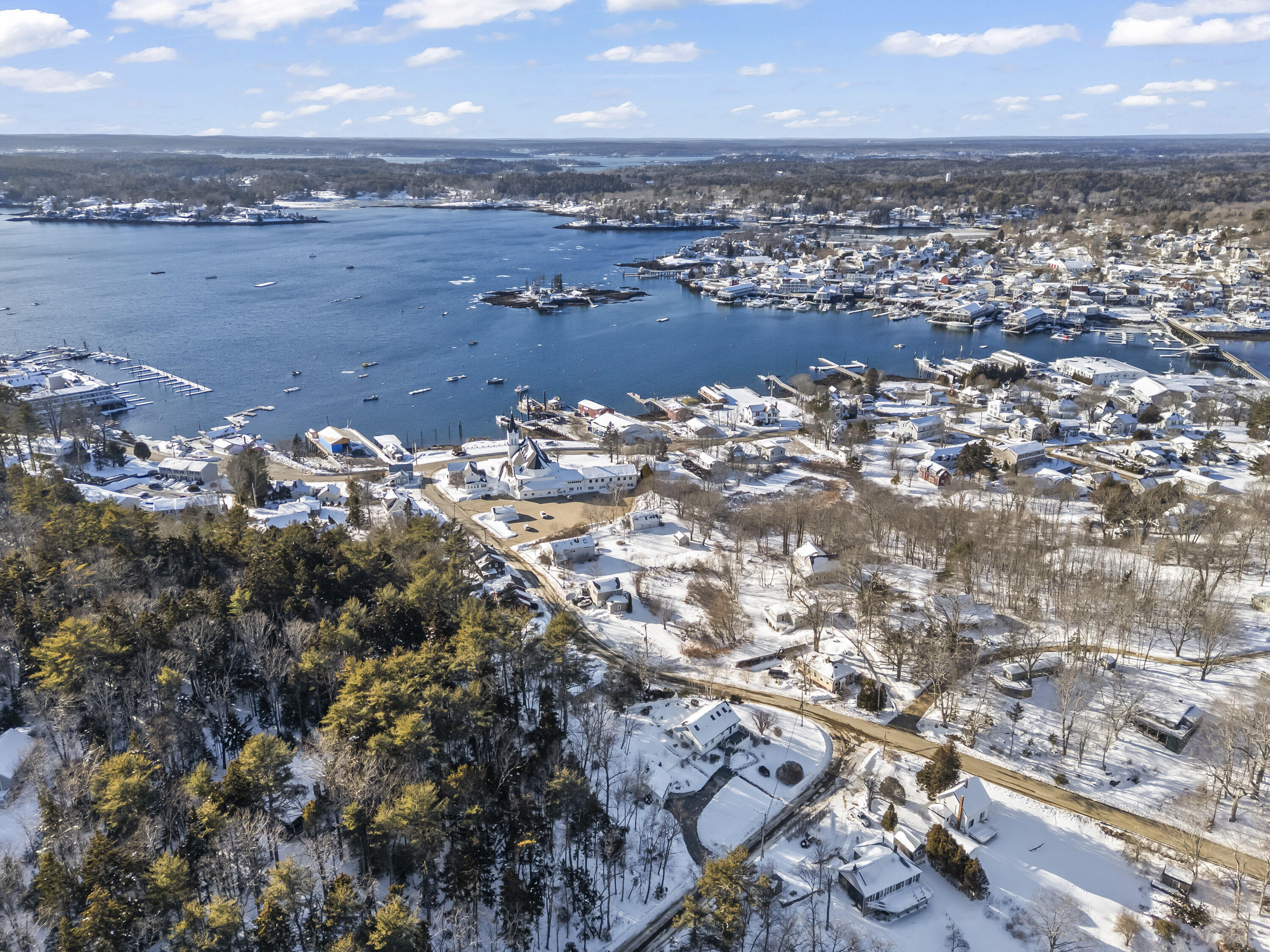 21 Lobster Cove Road