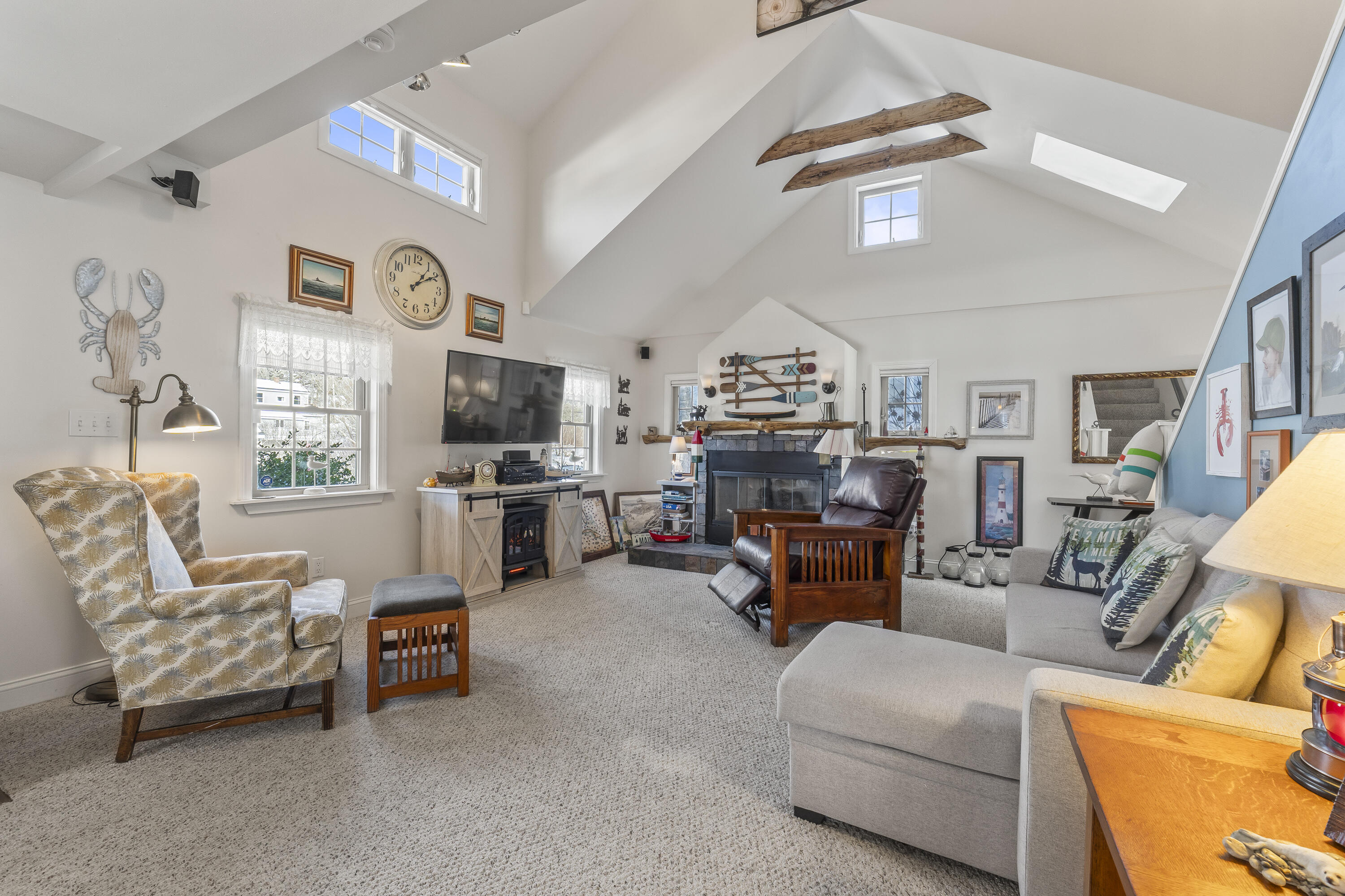 21 Lobster Cove Road