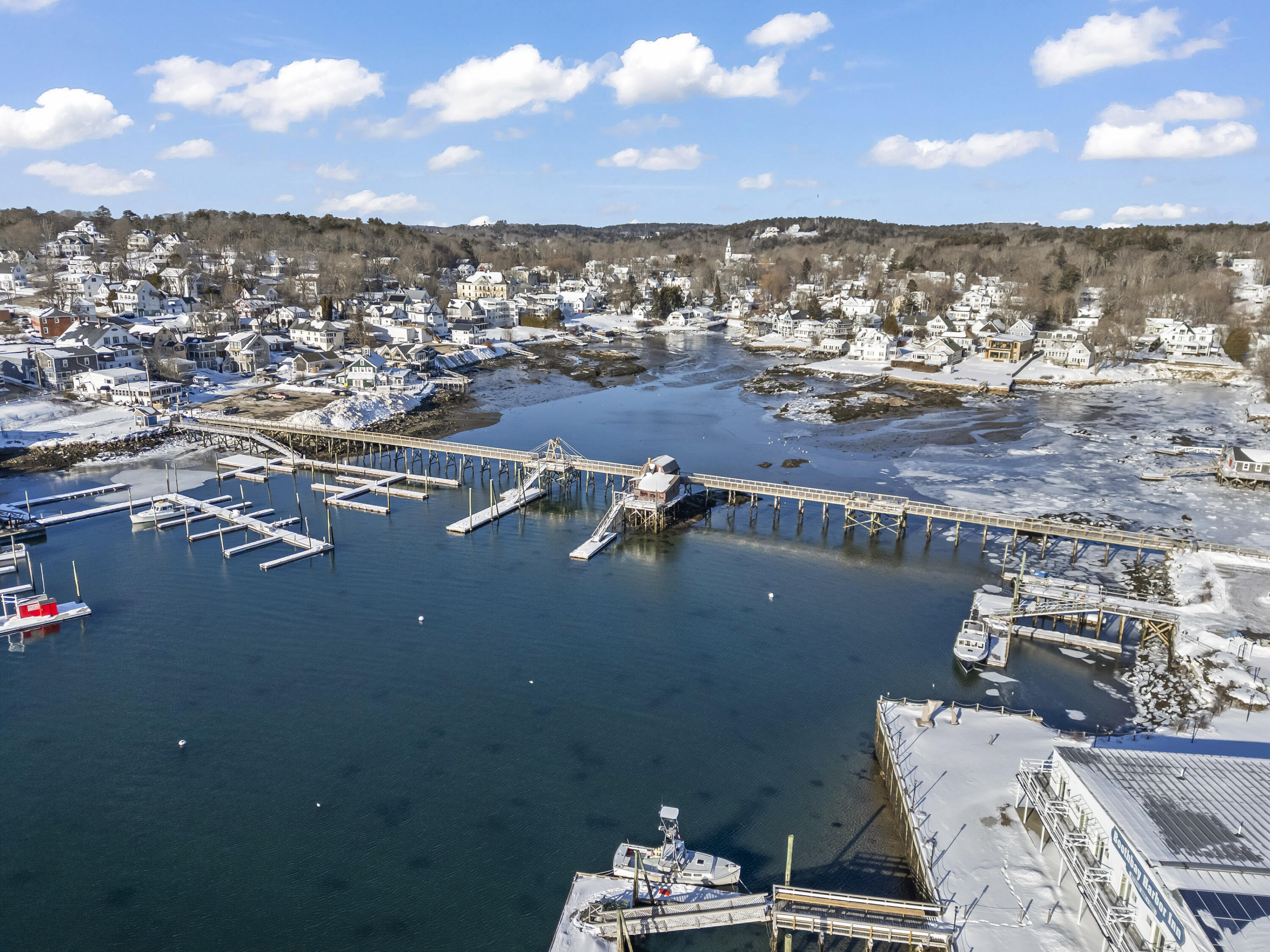 21 Lobster Cove Road