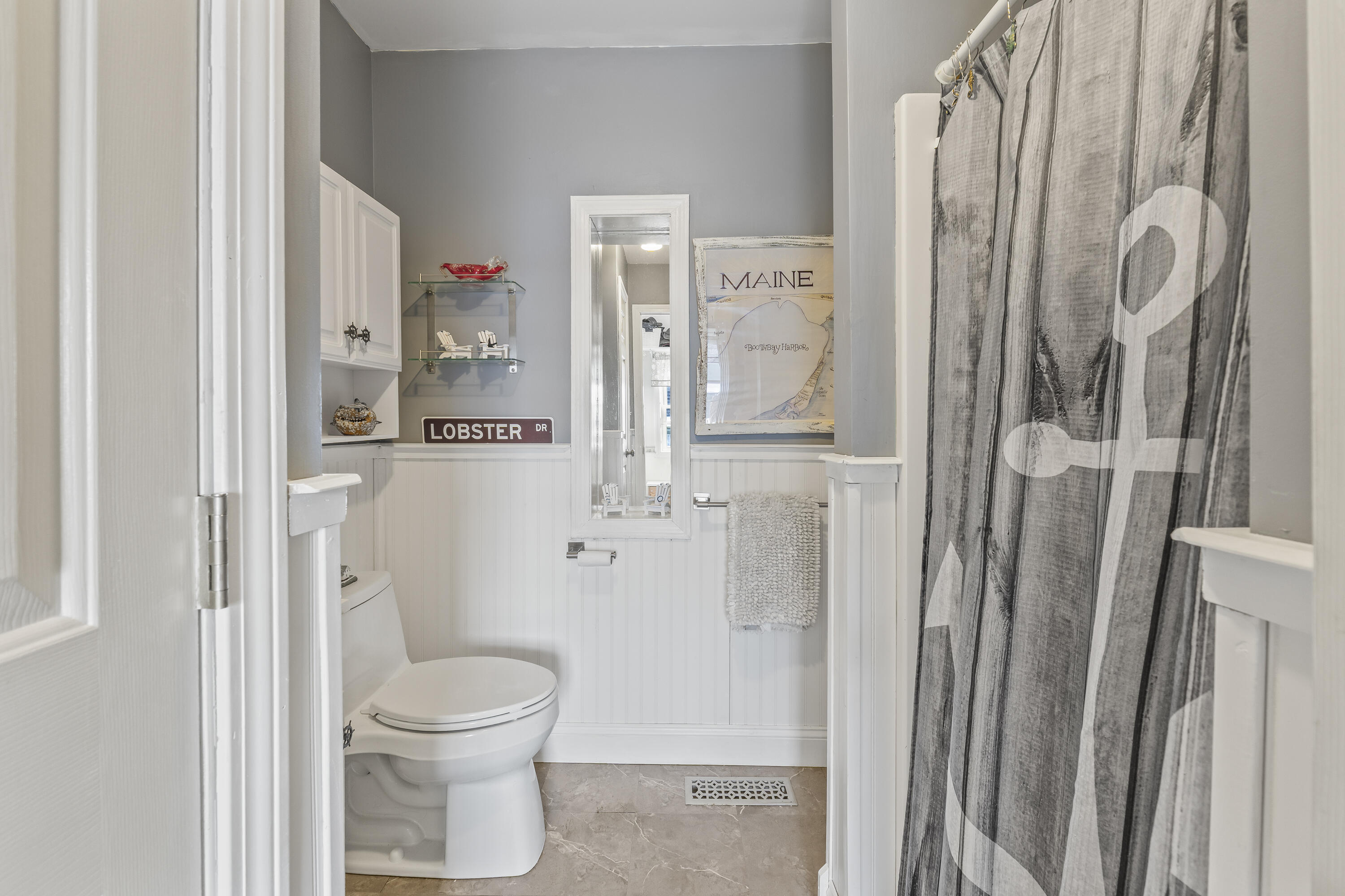 21 Lobster Cove Road