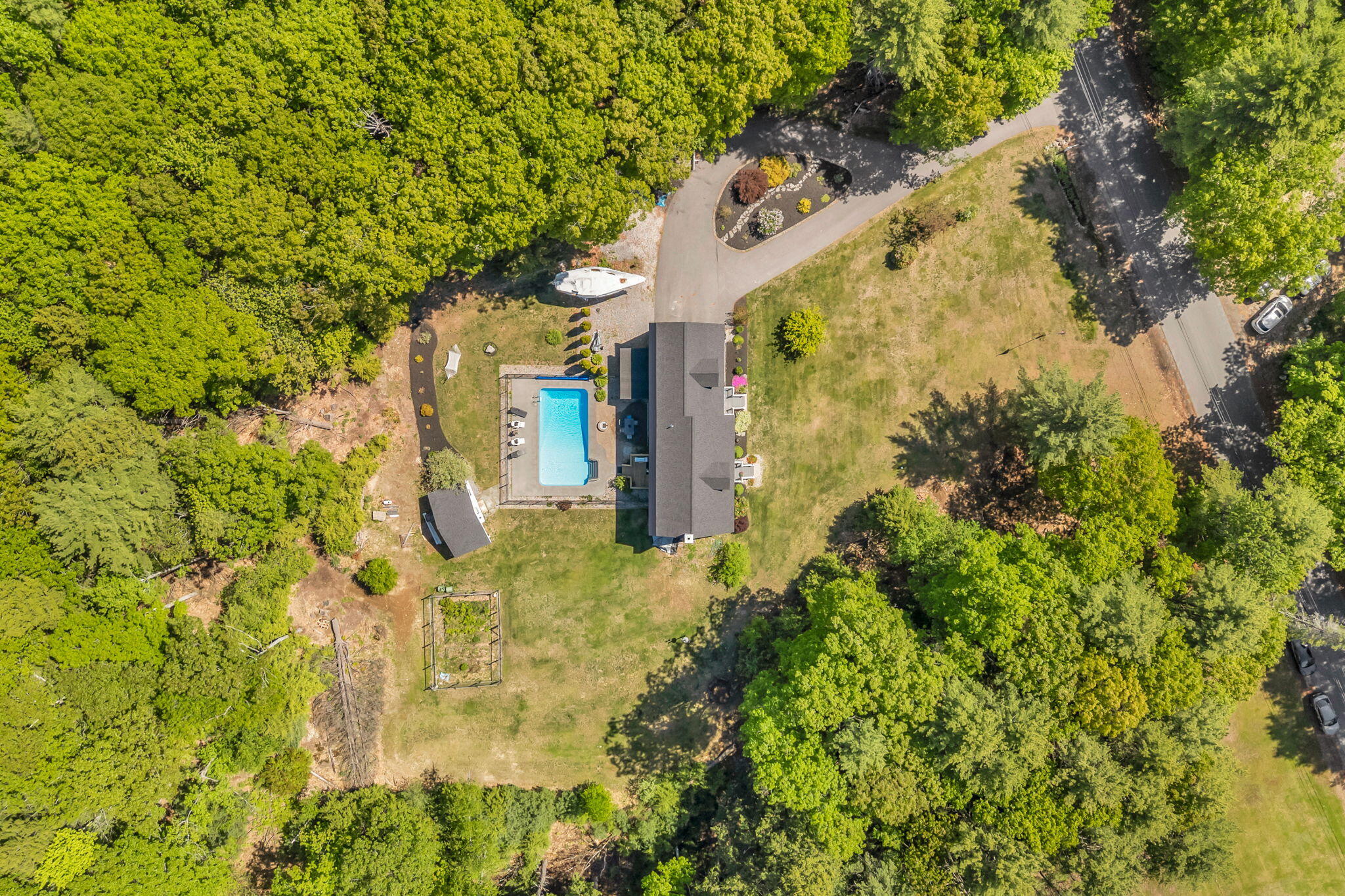 115 Brackett Road