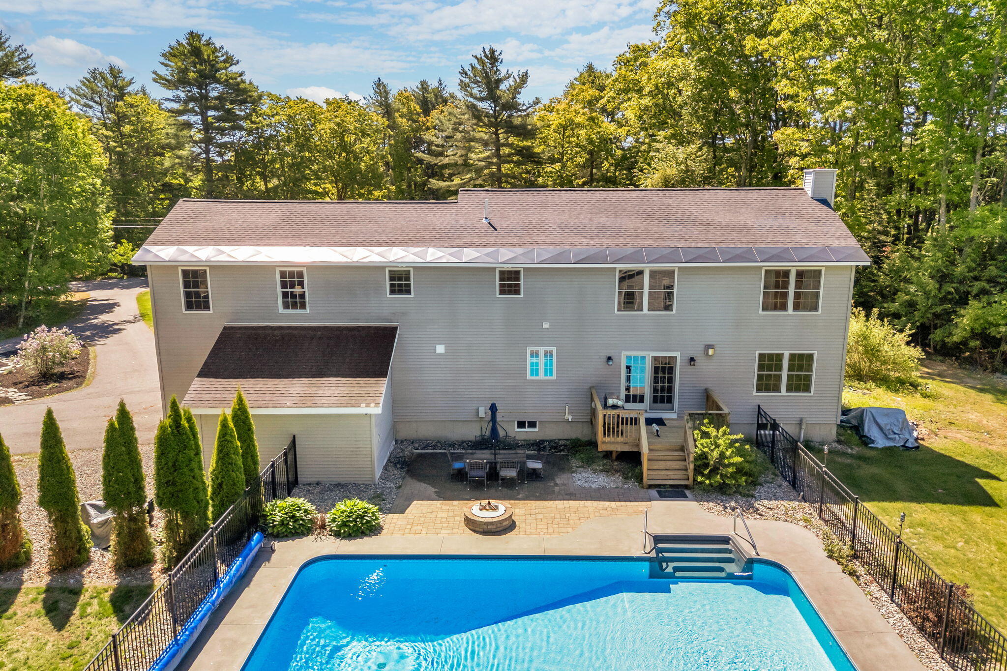 115 Brackett Road