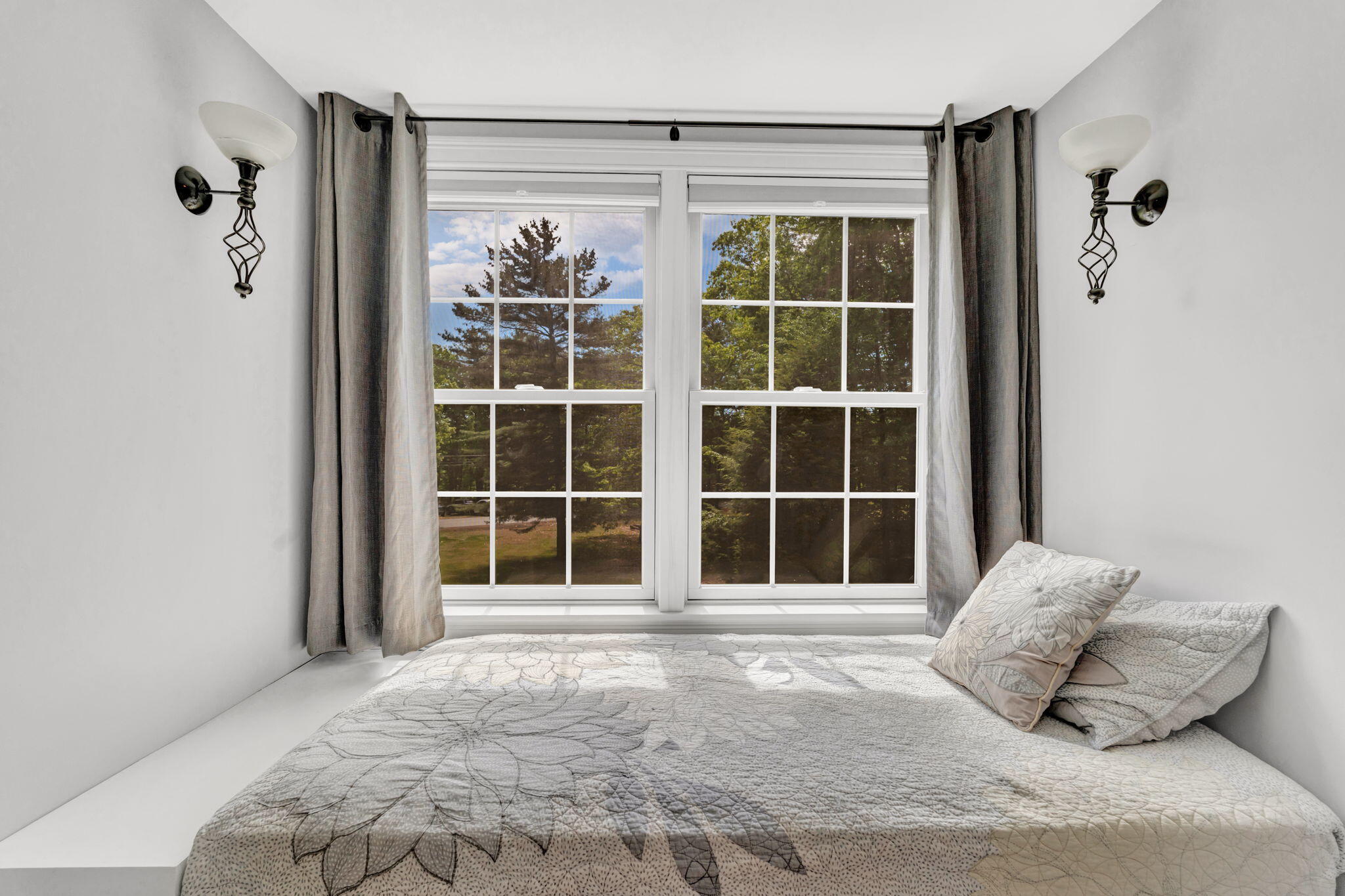 115 Brackett Road