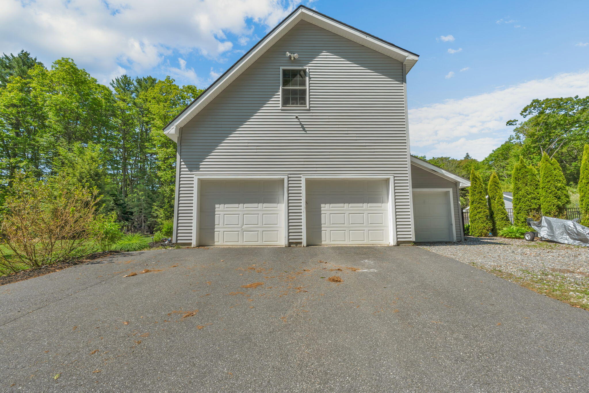 115 Brackett Road