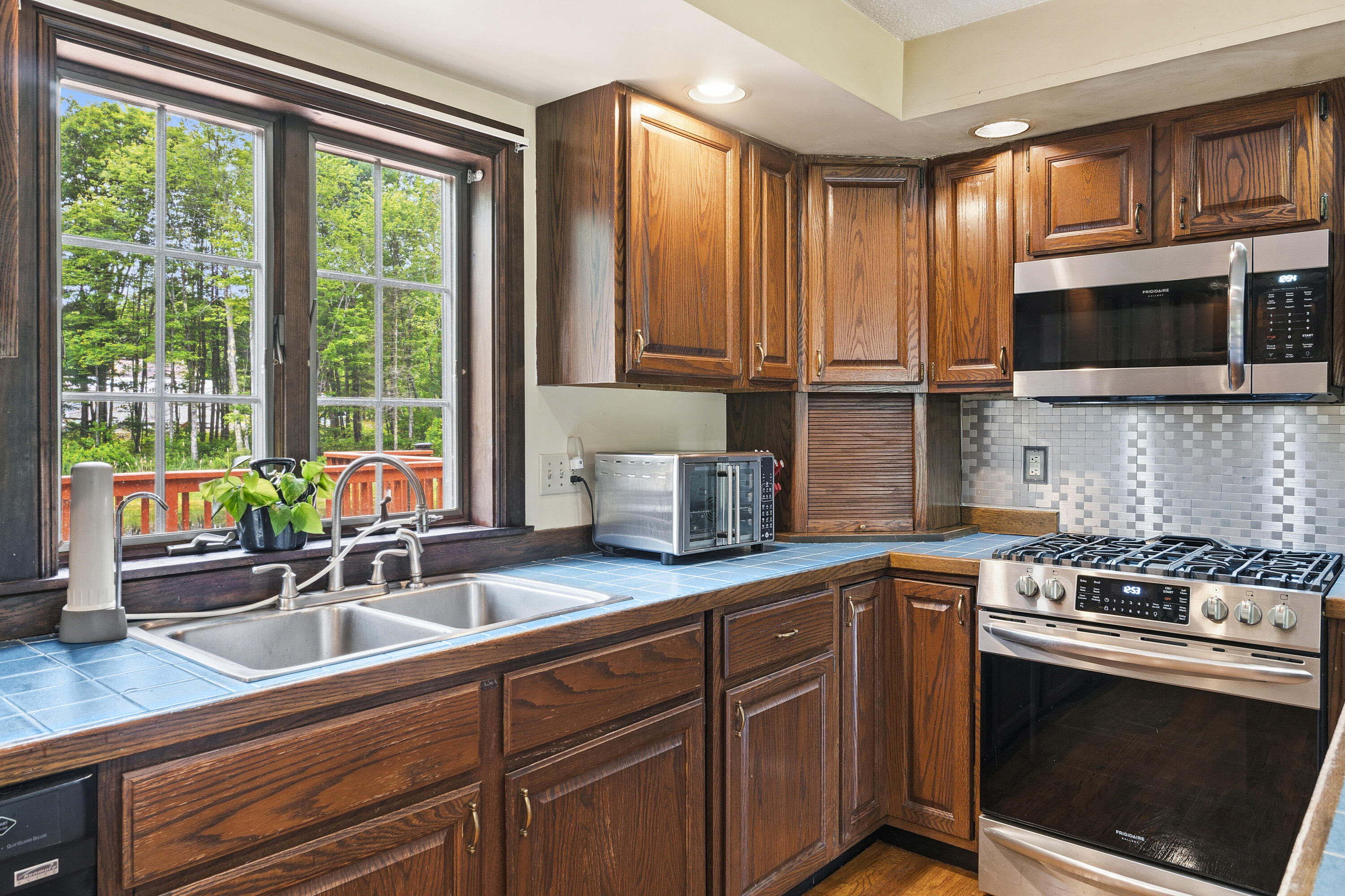 320 Lowelltown Road