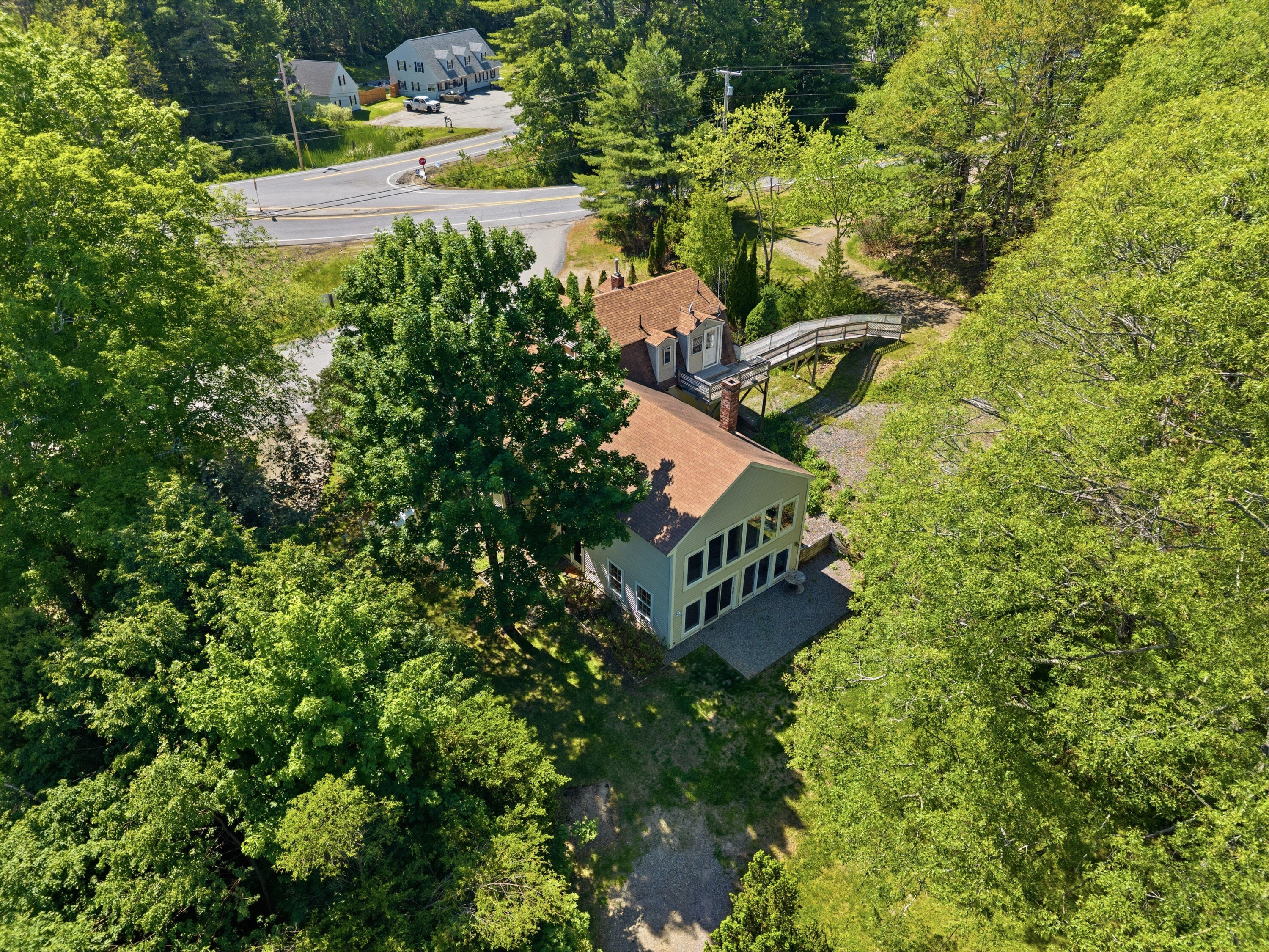 7 Cross Road