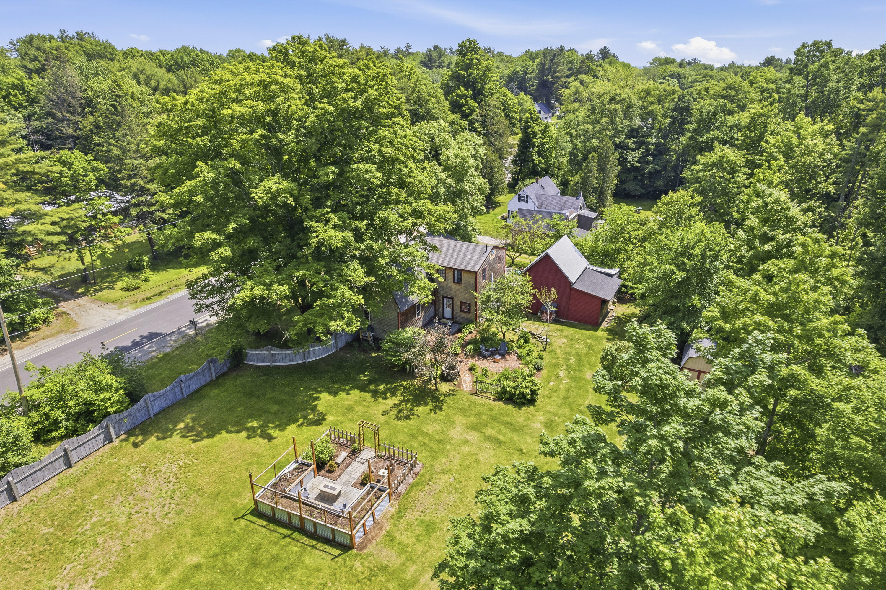 61 River Road