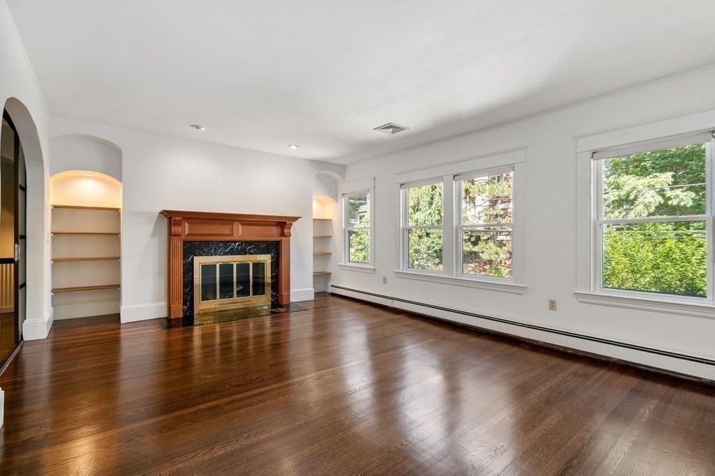 296 Tappan St # 296