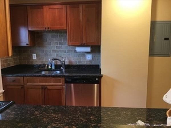 22 Park St # 5