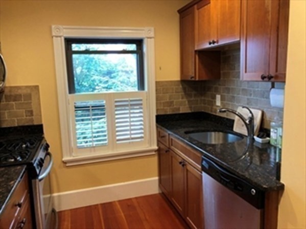 22 Park St # 5