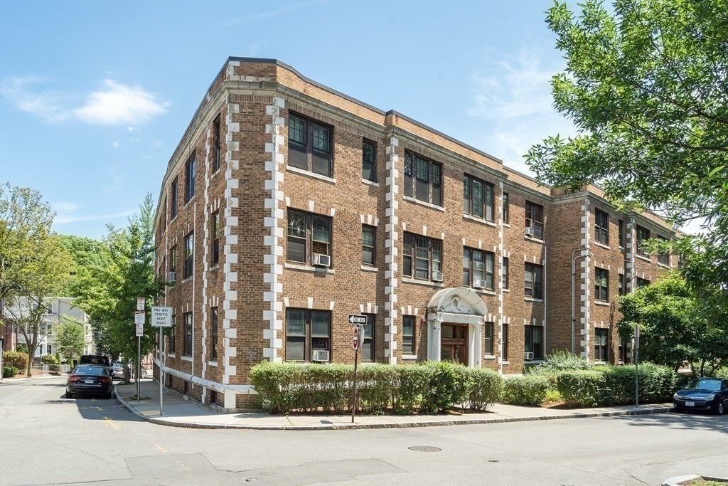 65 Lanark Rd # 7