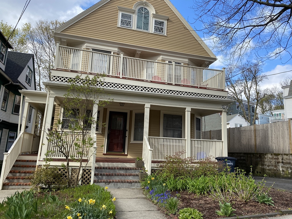 28 Glen Rd # 2