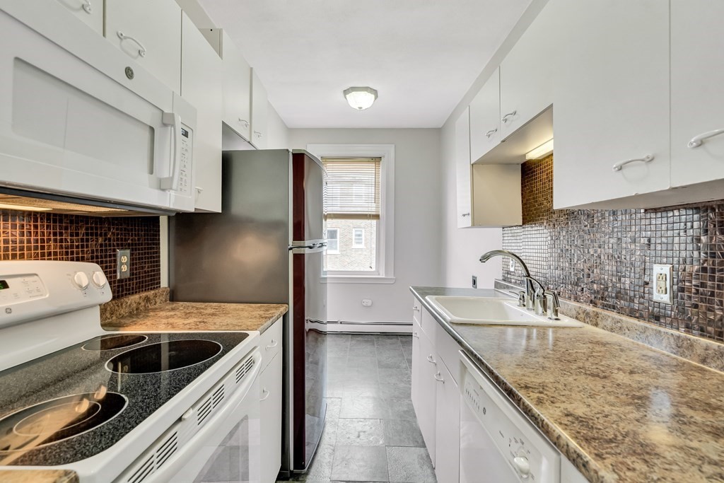 1625 Commonwealth Ave # 22