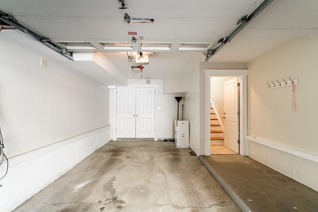 15 Valentine St # 15