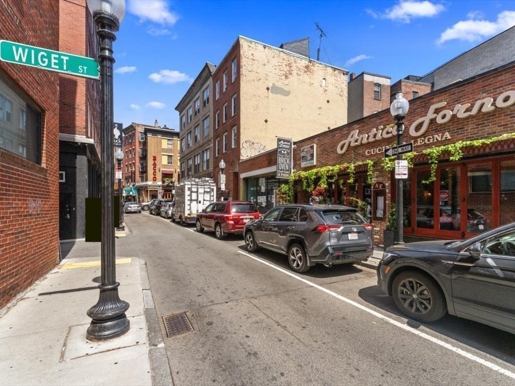 19 Wiget St # 505, Boston Unit: 505