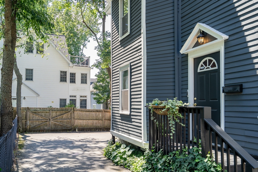 631 Chestnut Hill Ave # 631