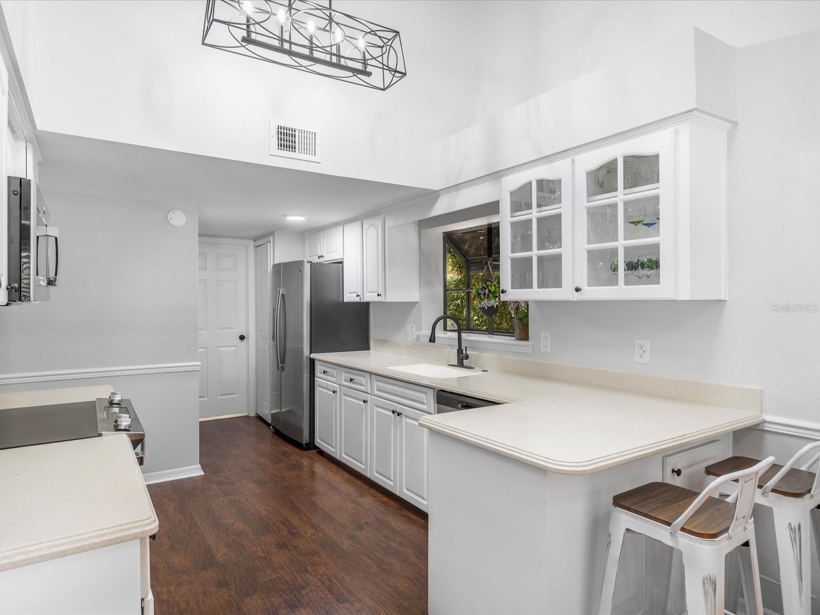 226 RINGWOOD DR