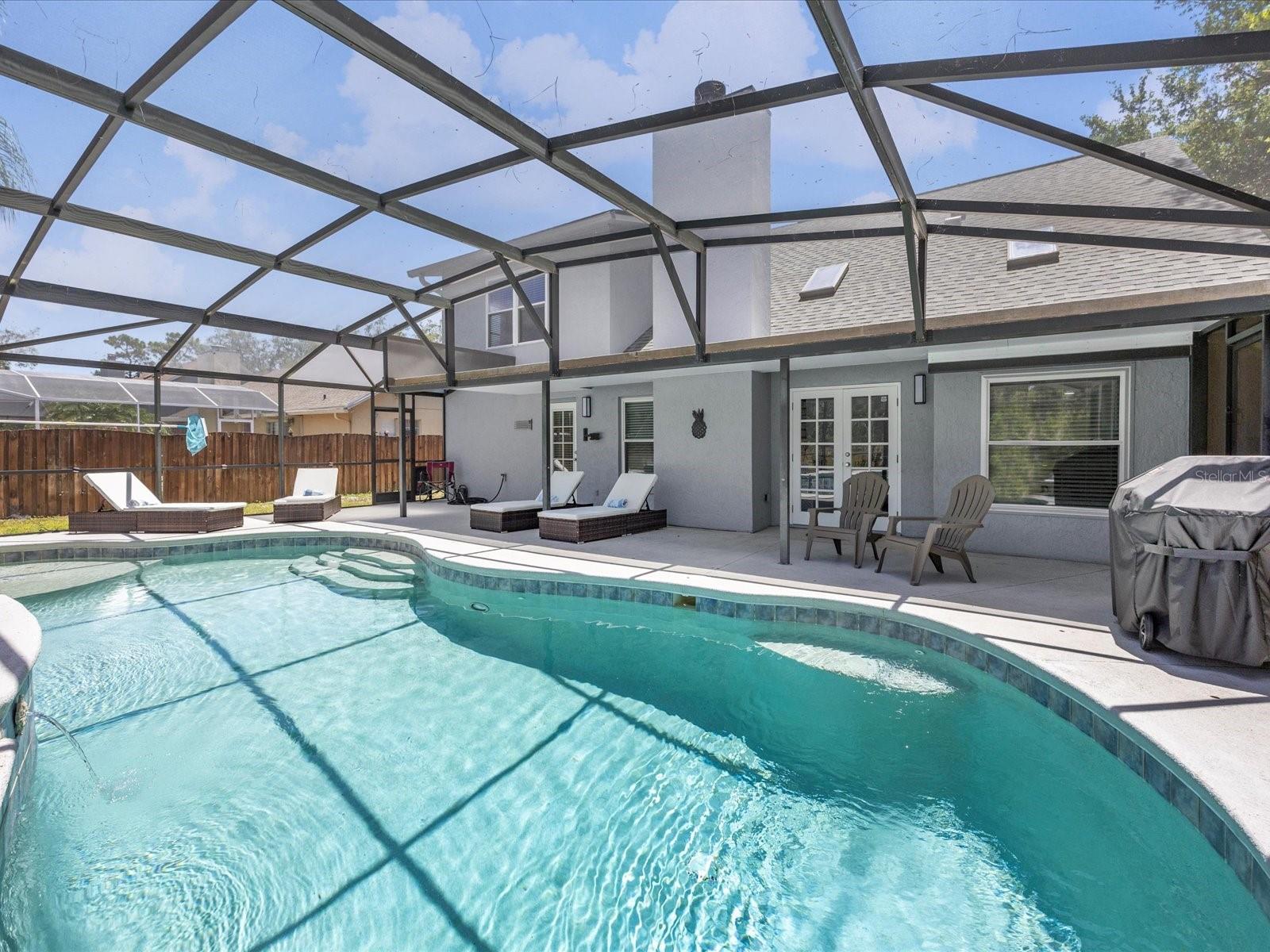 226 RINGWOOD DR