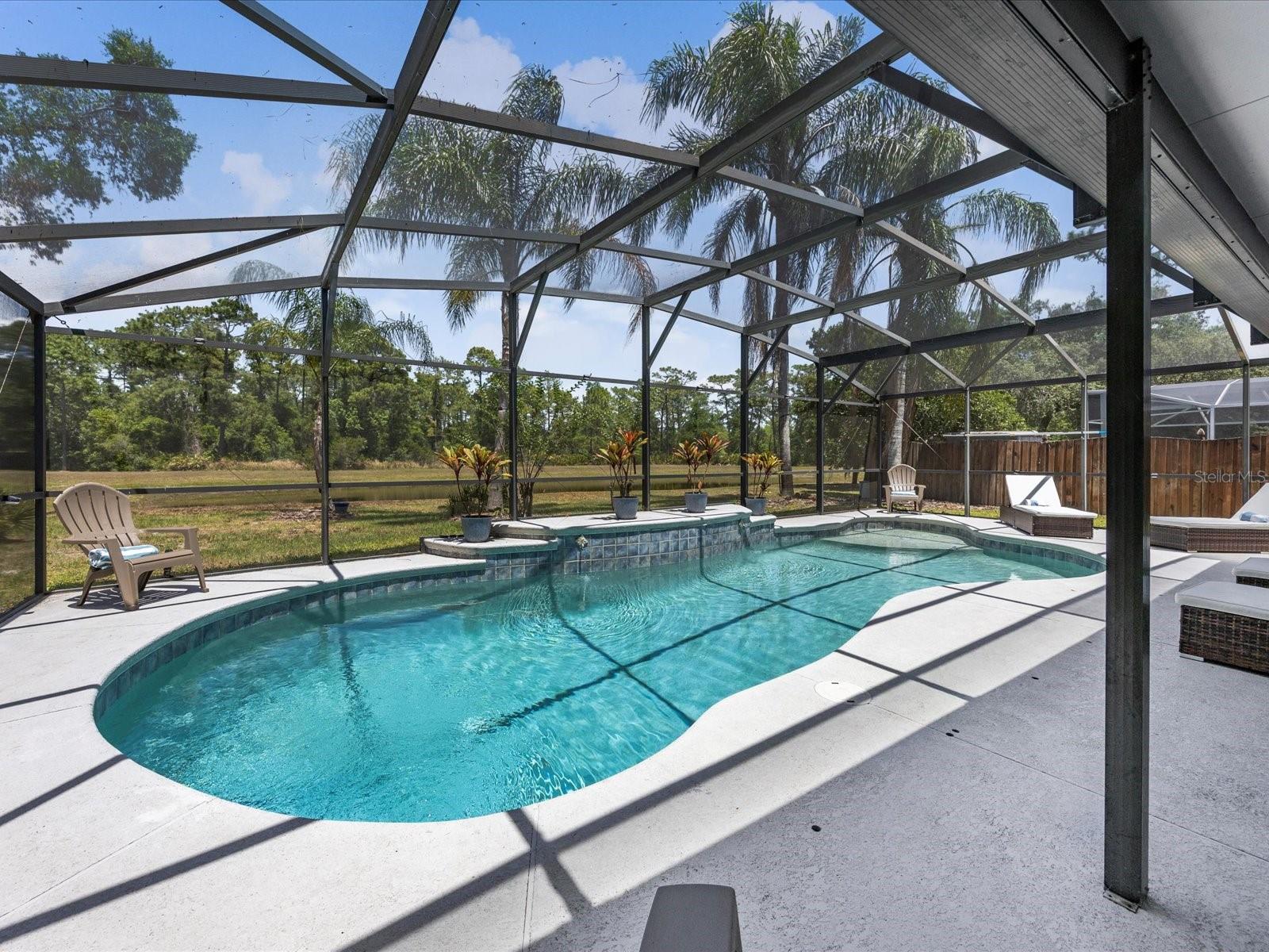 226 RINGWOOD DR