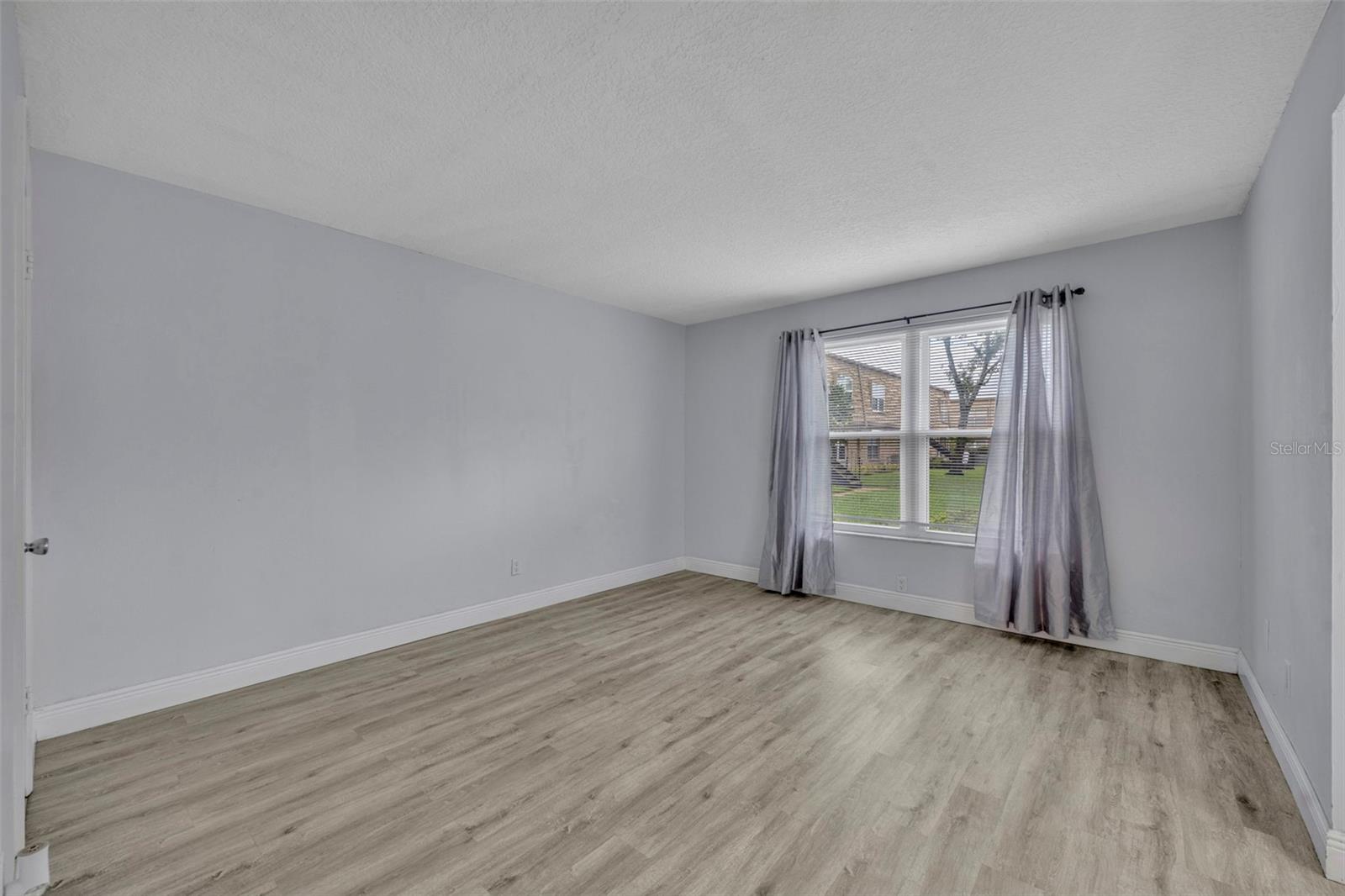 200 SAINT ANDREWS BLVD #1901