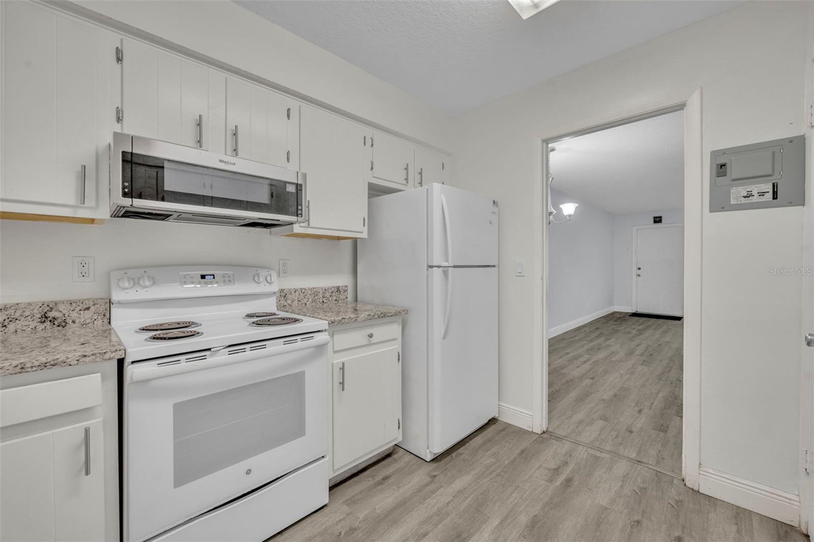 200 SAINT ANDREWS BLVD #1901