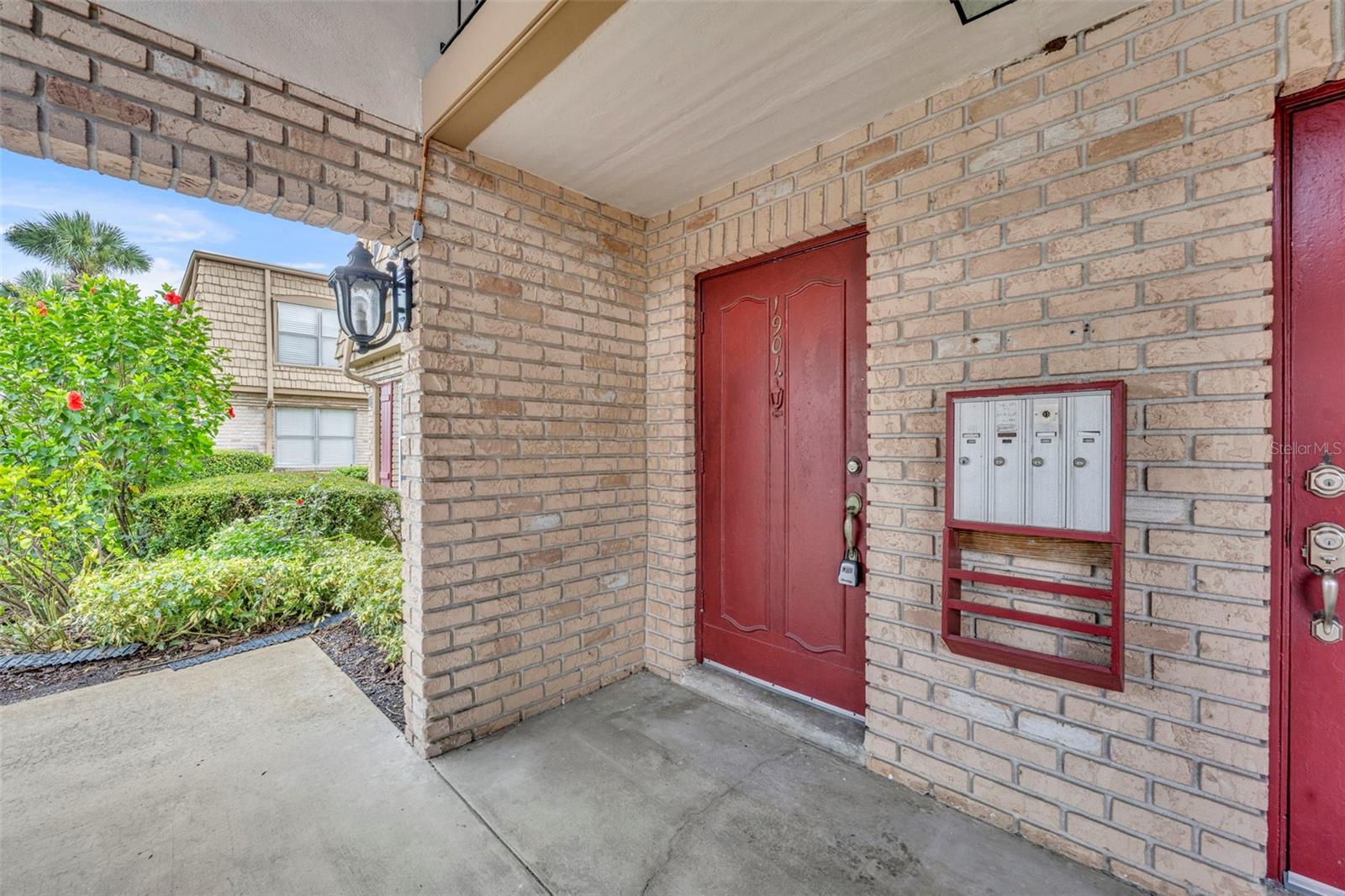 200 SAINT ANDREWS BLVD #1901