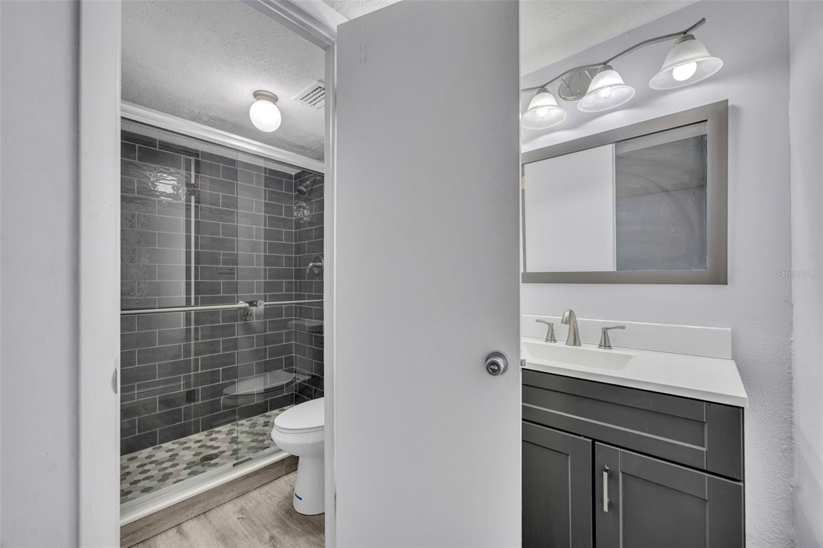 200 SAINT ANDREWS BLVD #1901