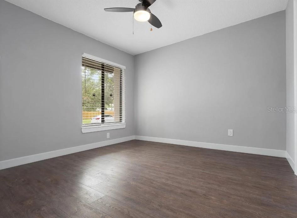 2340 SUN VALLEY CIR #2340