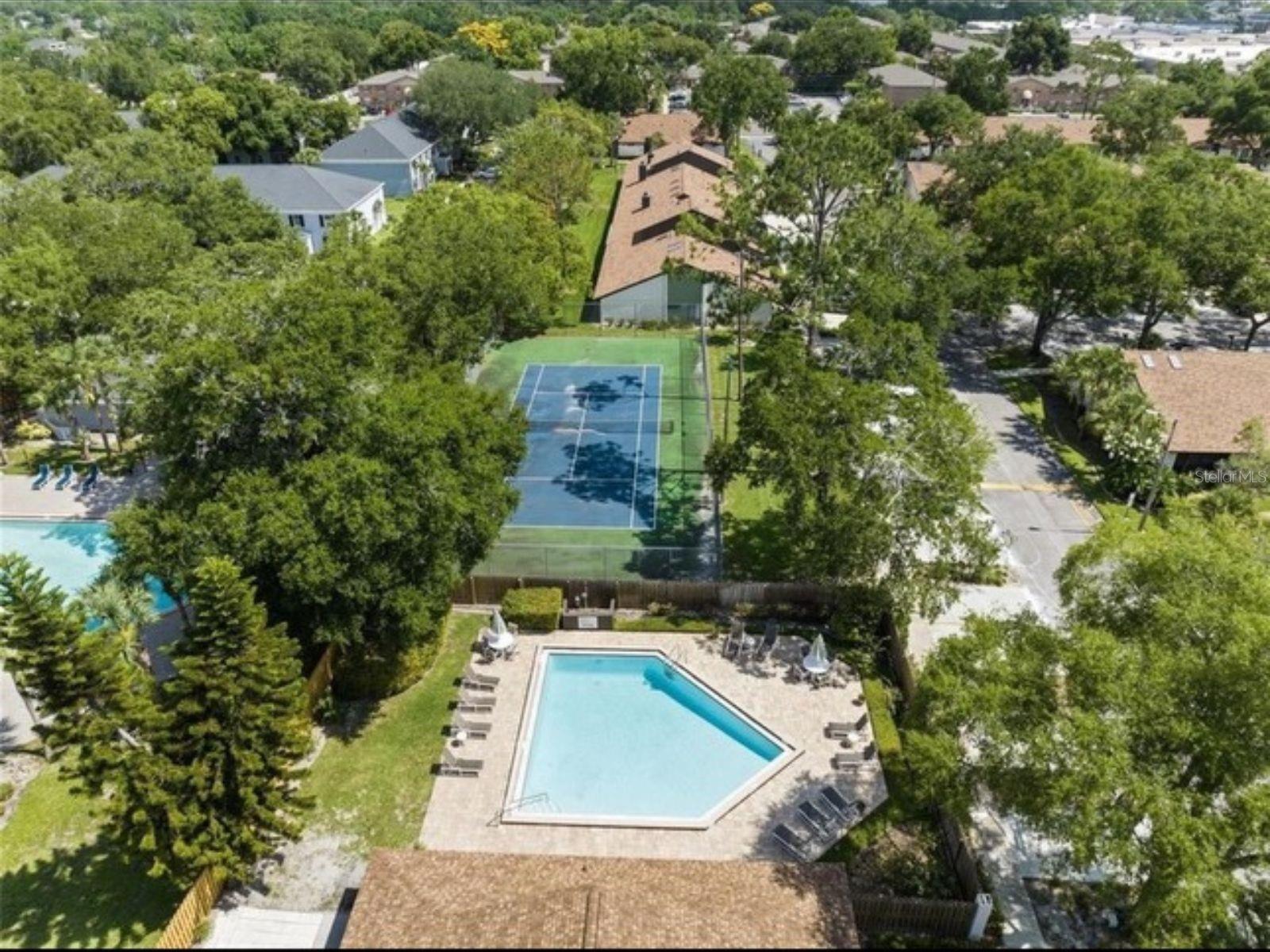 2340 SUN VALLEY CIR #2340