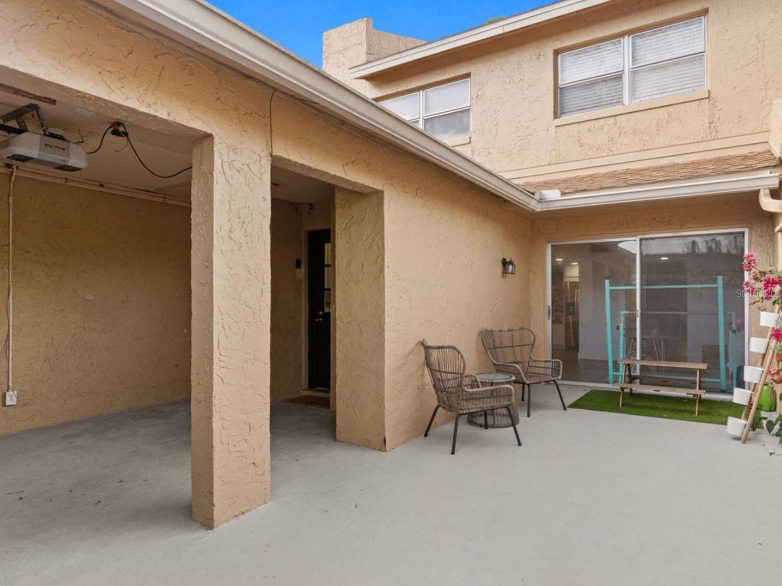 920 PARK LAKE CIR #36