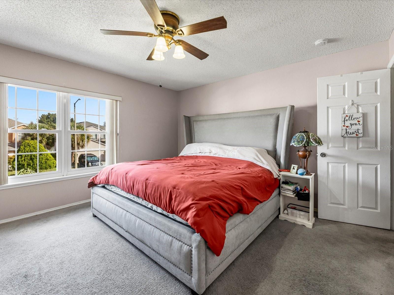 1220 HEATHER LAKE DR