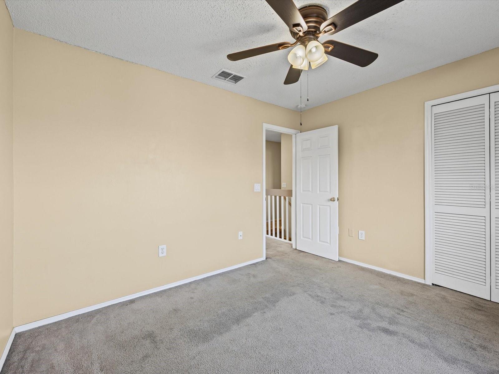 1220 HEATHER LAKE DR